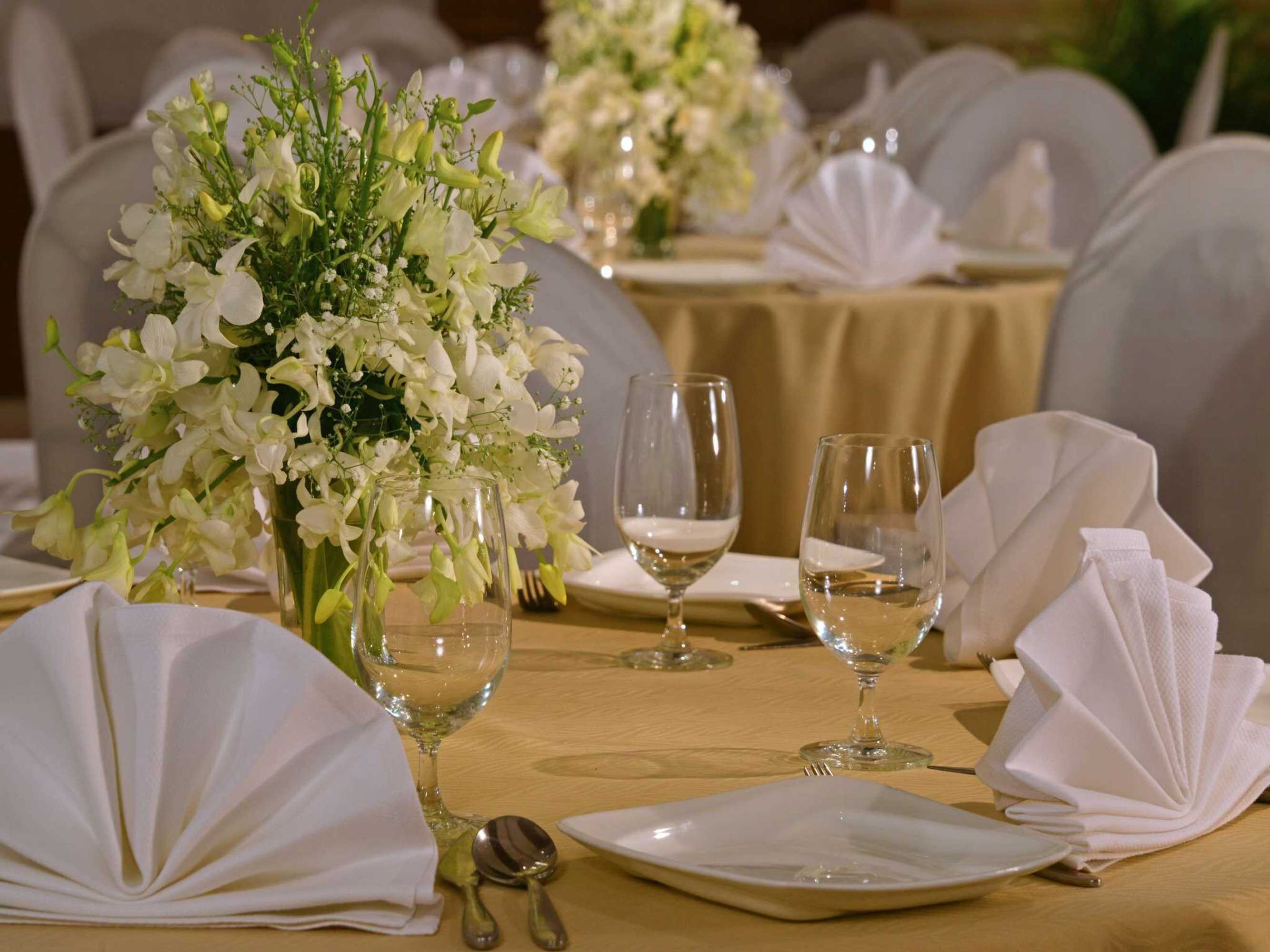 Gift card for Majestic Court Sarovar Portico Navi Mumbai Gift card for Majestic Court Sarovar Portico Navi Mumbai