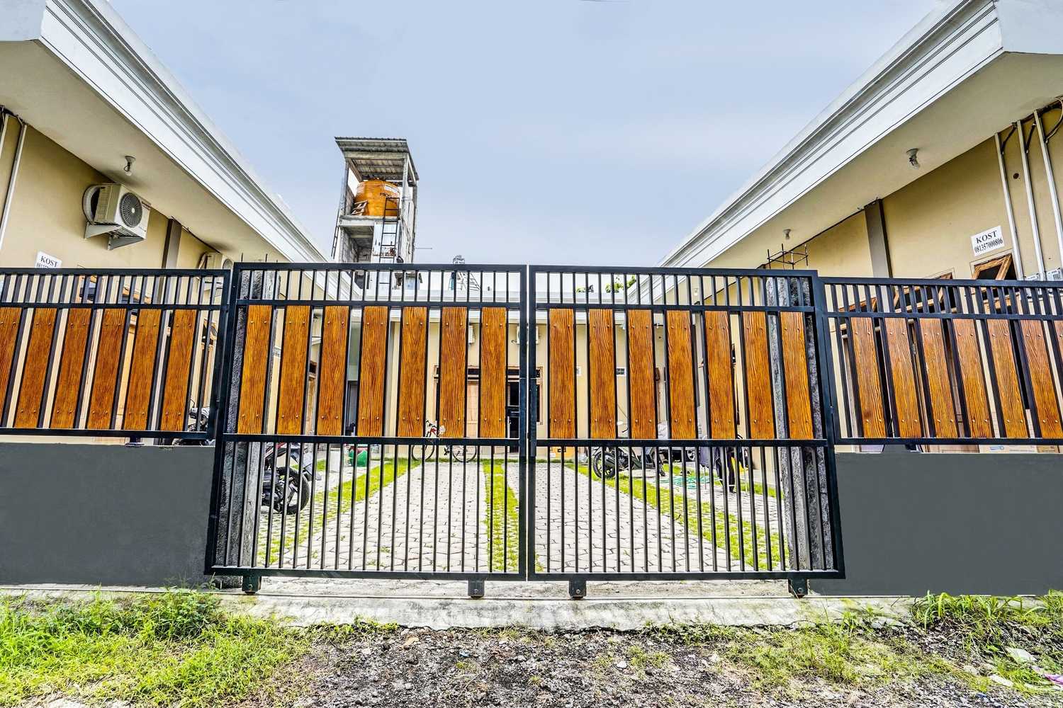 Gift card for Oyo 92541 Suny Kost Syariah