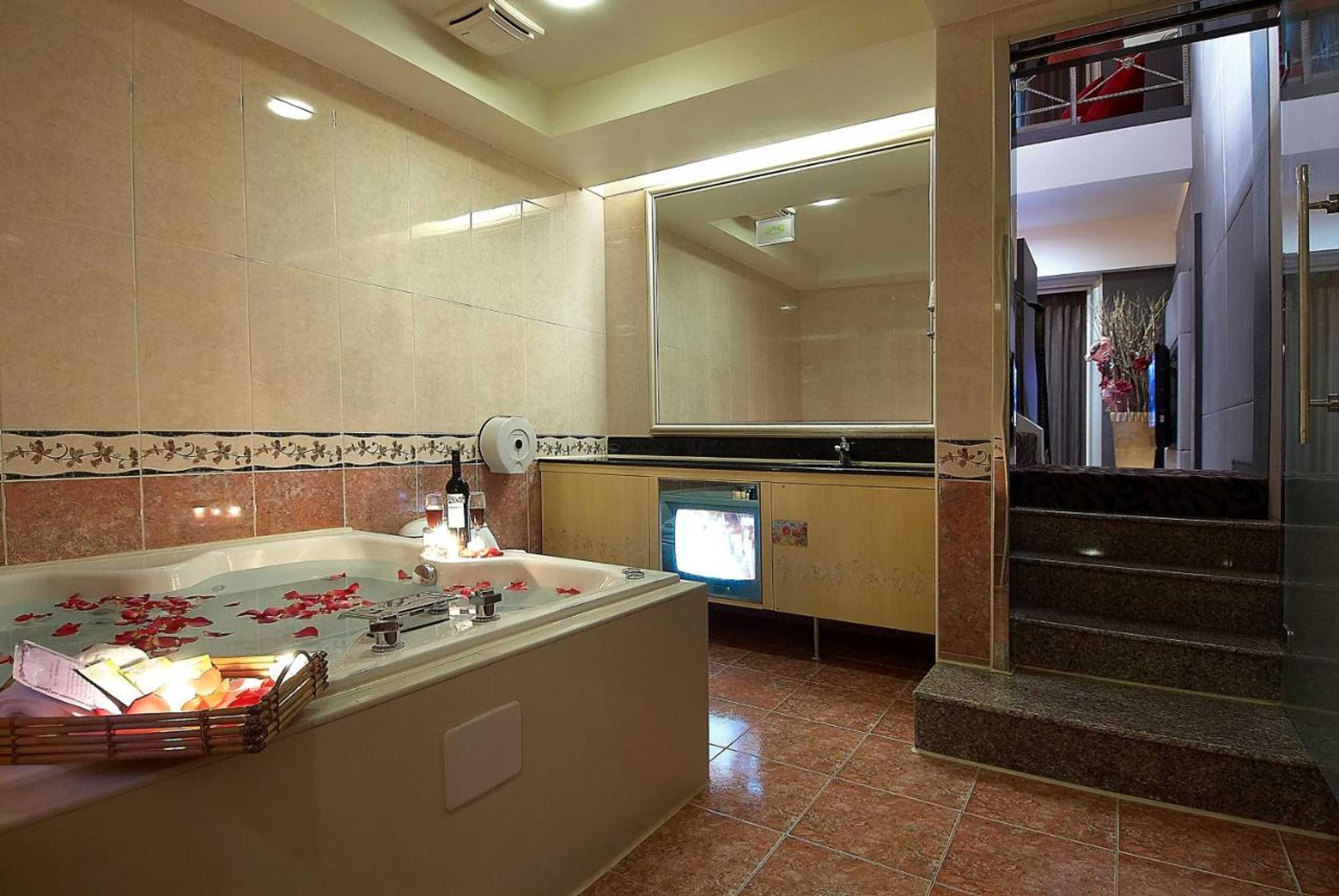 Gift card for Zhi Baishan Motel