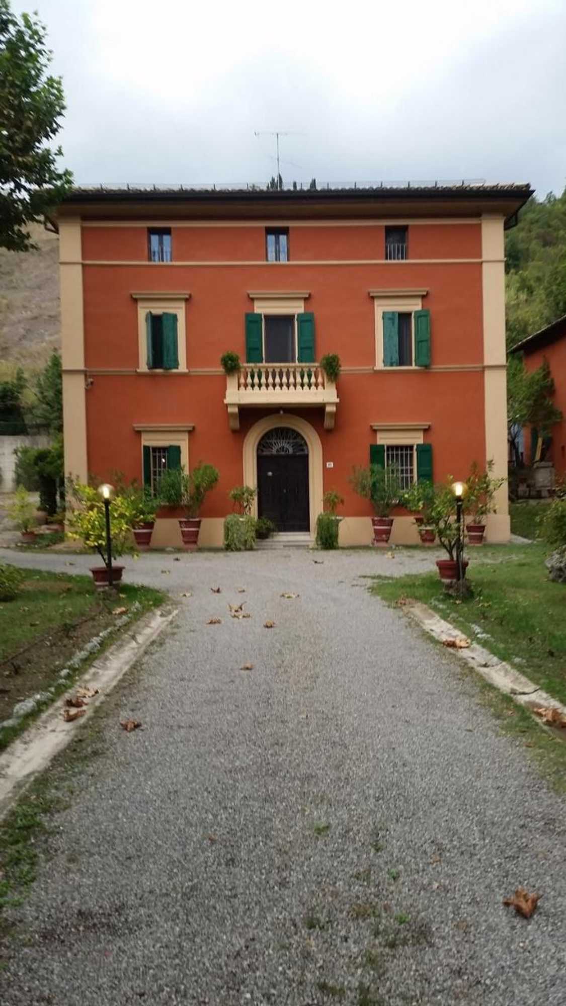 Gift card for B&b Villa Storica Calderino Gift card for B&b Villa Storica Calderino
