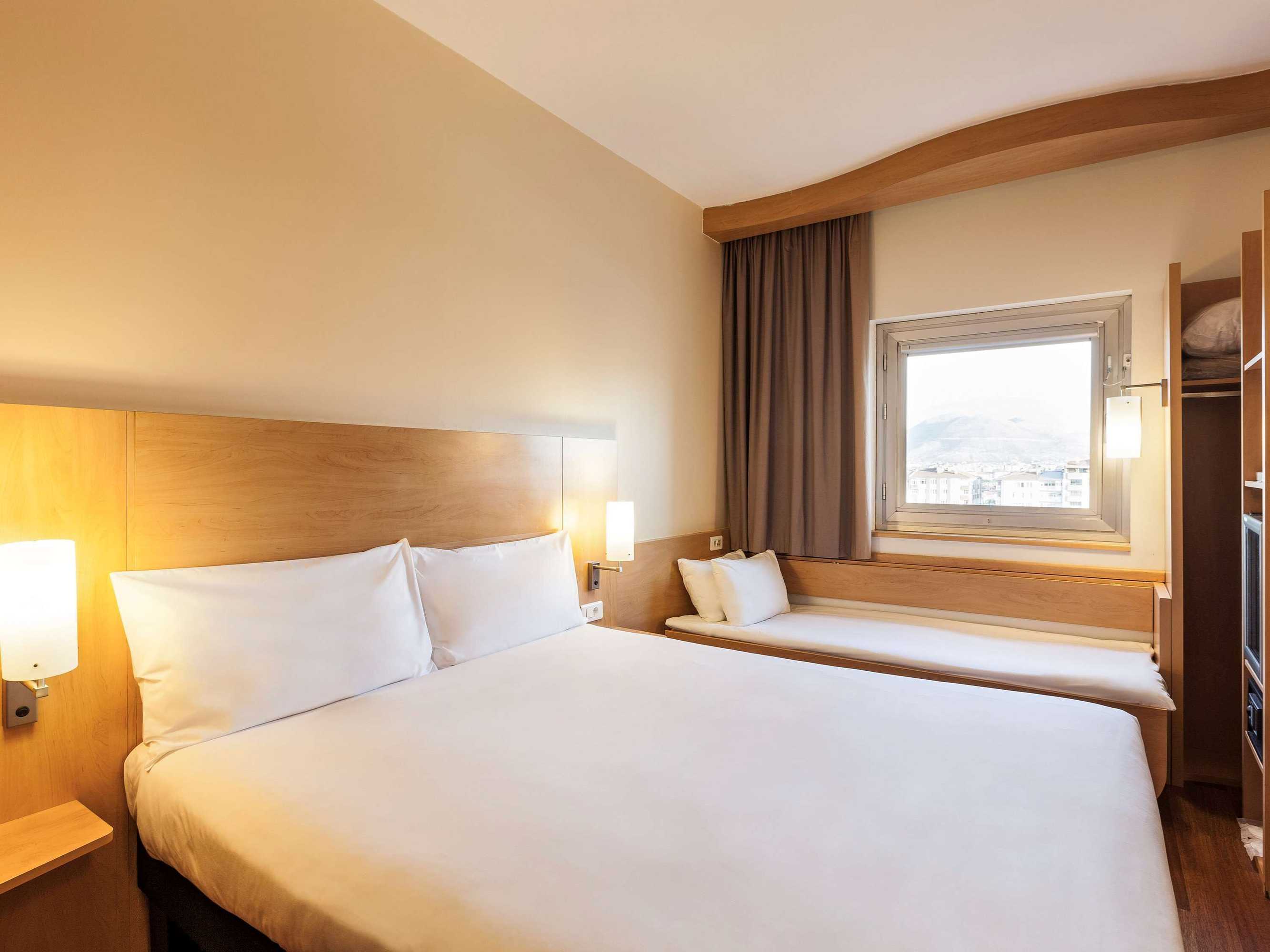 Gift card for Ibis London Luton Airport Gift card for Ibis London Luton Airport