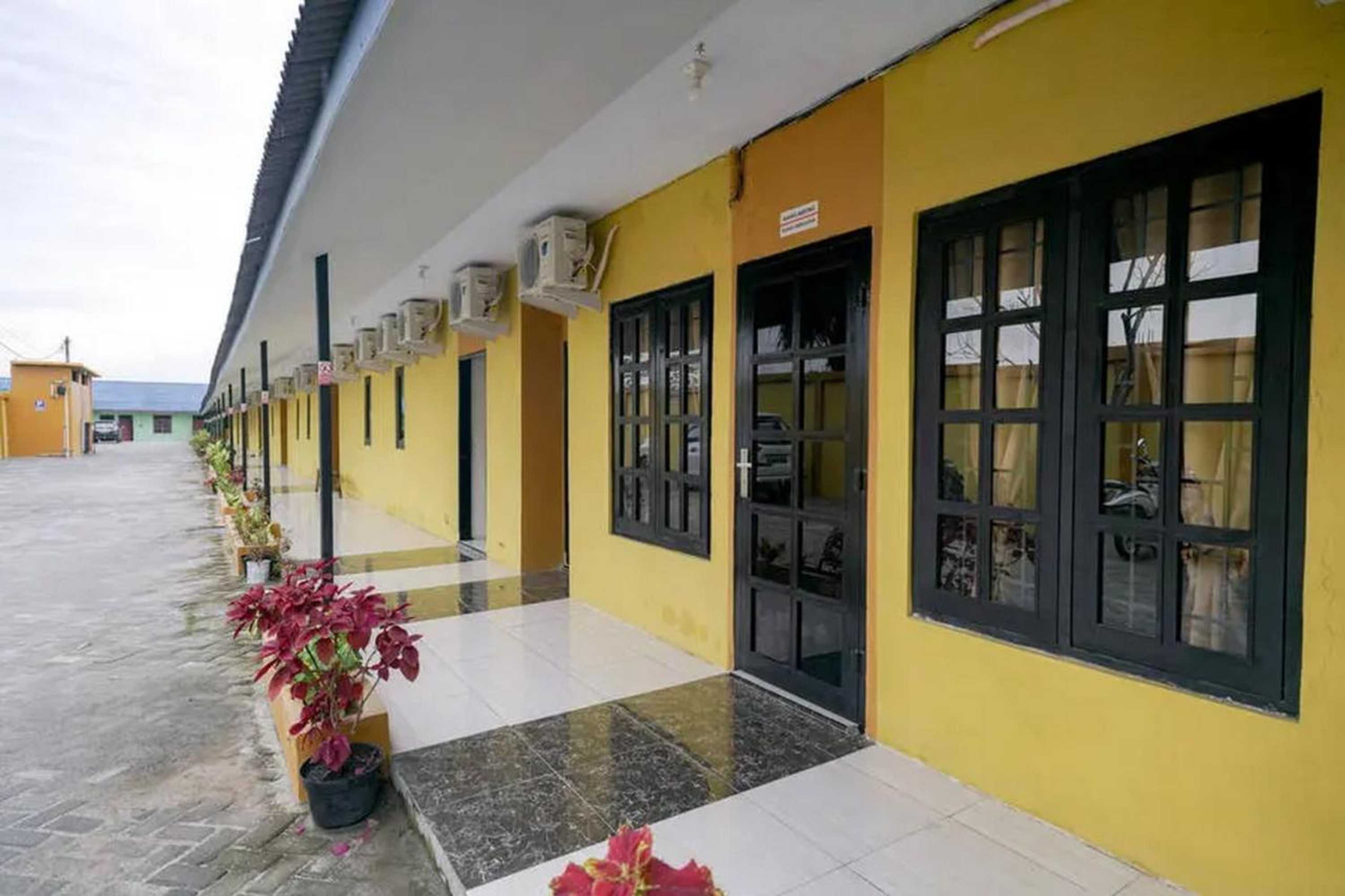 Gift card for Reddoorz Near Ekowisata Mangrove Belawan Medan