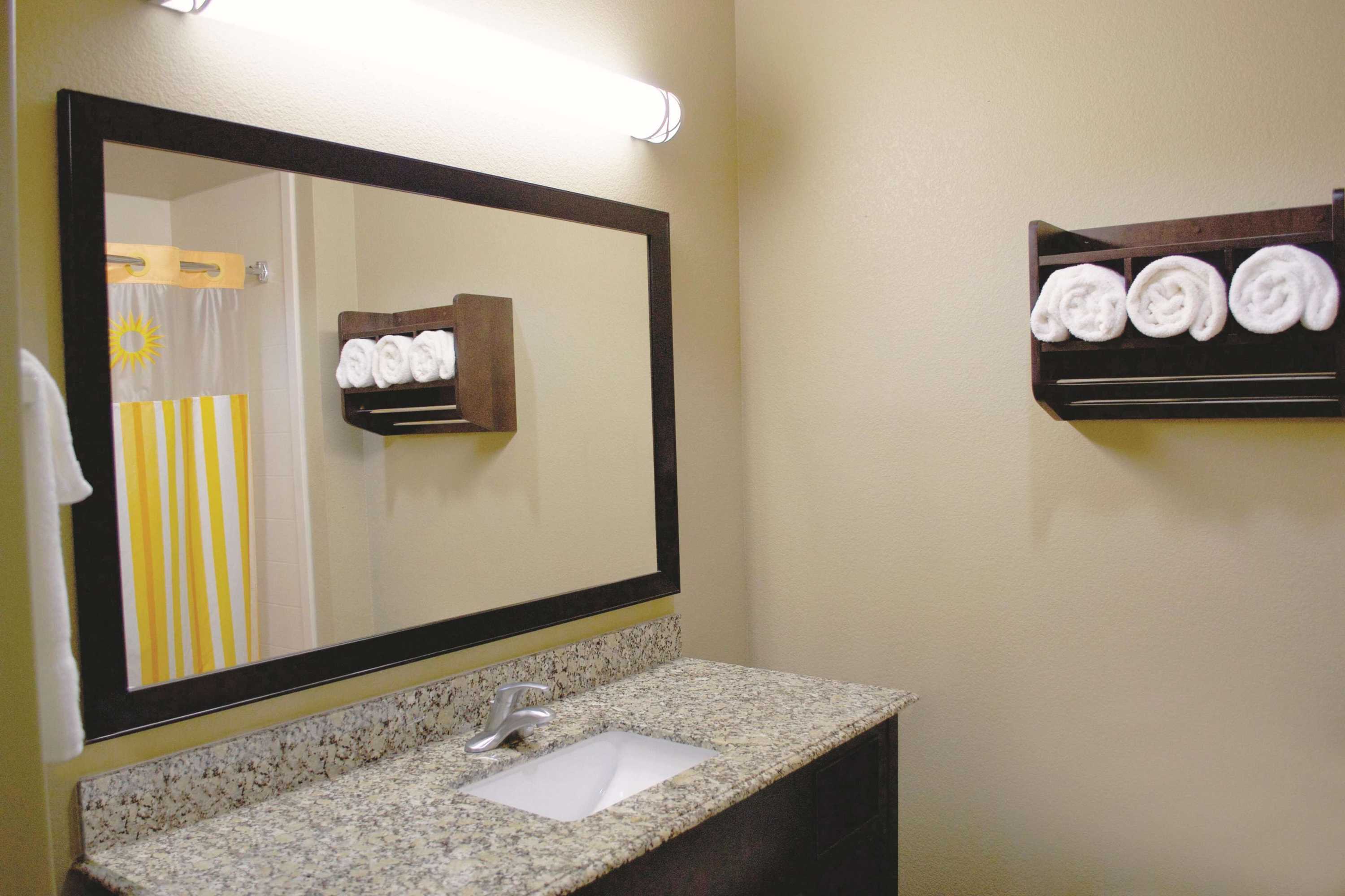 Gift card for La Quinta Inn & Suites by Wyndham Pearsall Gift card for La Quinta Inn & Suites by Wyndham Pearsall