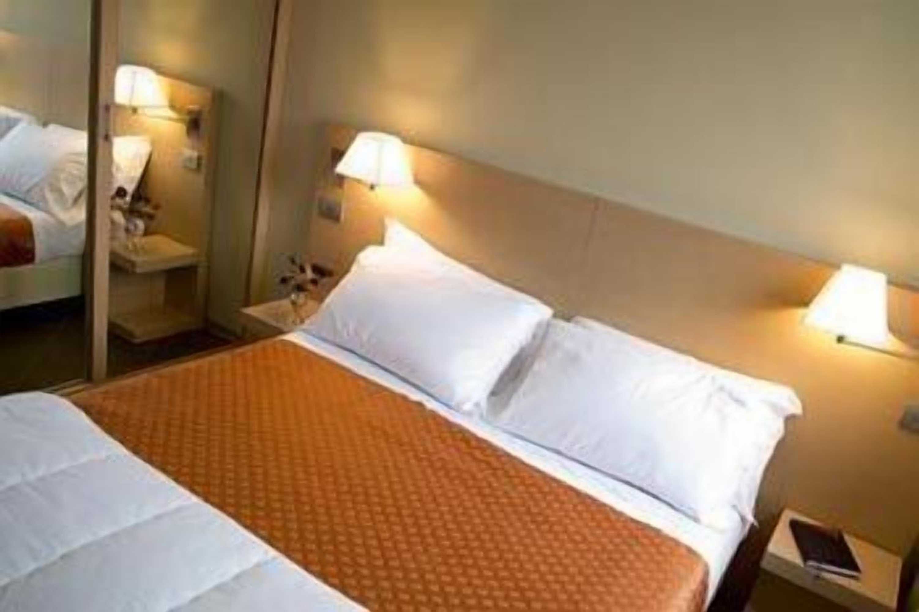 Gift card for Hotel Main Street Gift card for Hotel Main Street