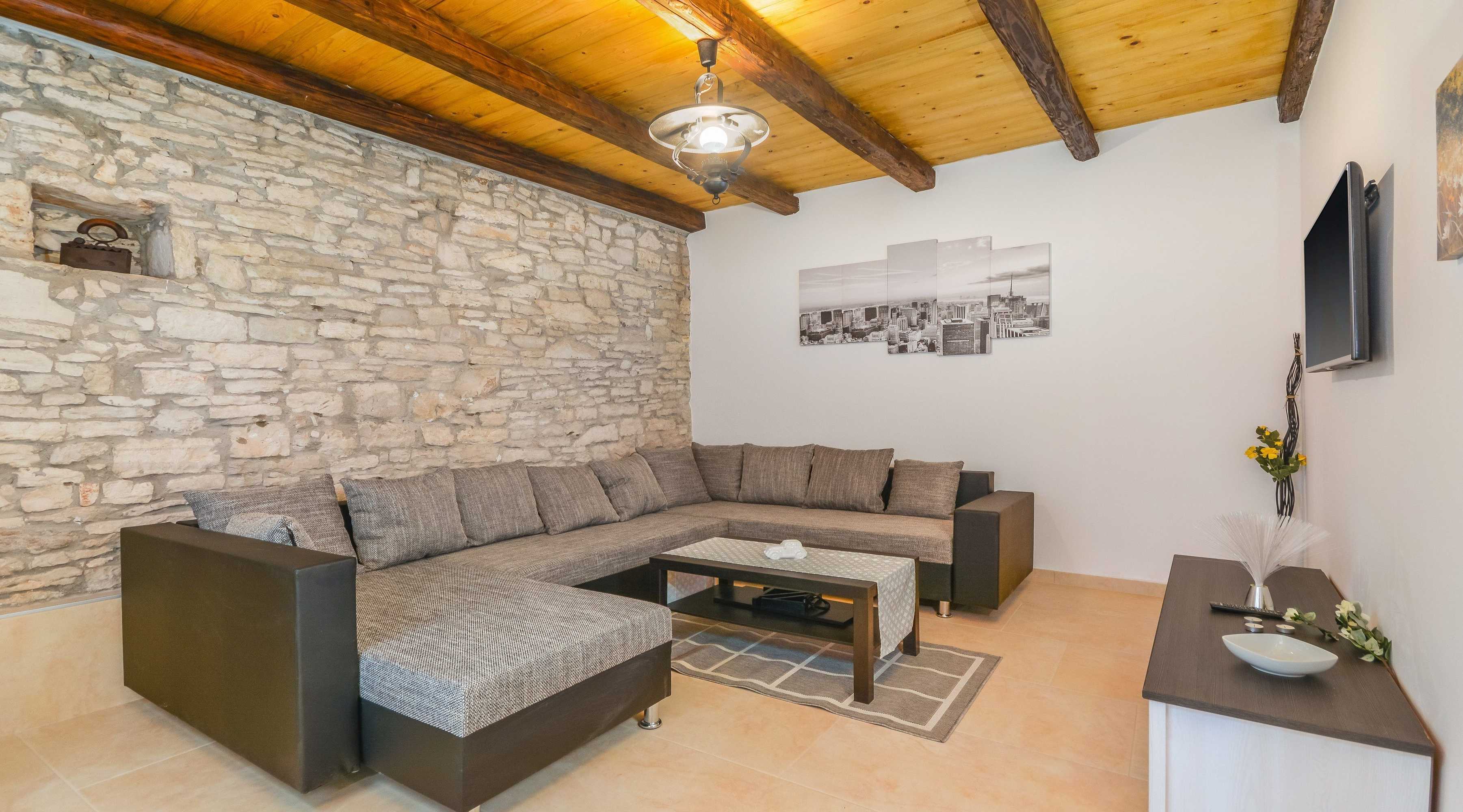 Gift card for Villa Martin - Fast Wifi, Near Restaurant, Fenced Yard, Pavilion, Center of Village