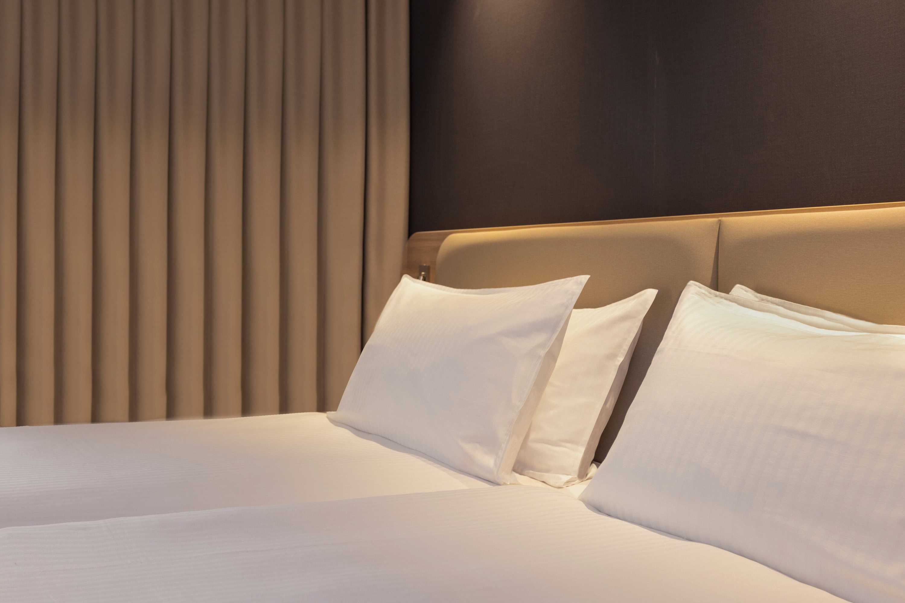 Gift card for Holiday Inn Express & Suites Sion by Ihg Gift card for Holiday Inn Express & Suites Sion by Ihg