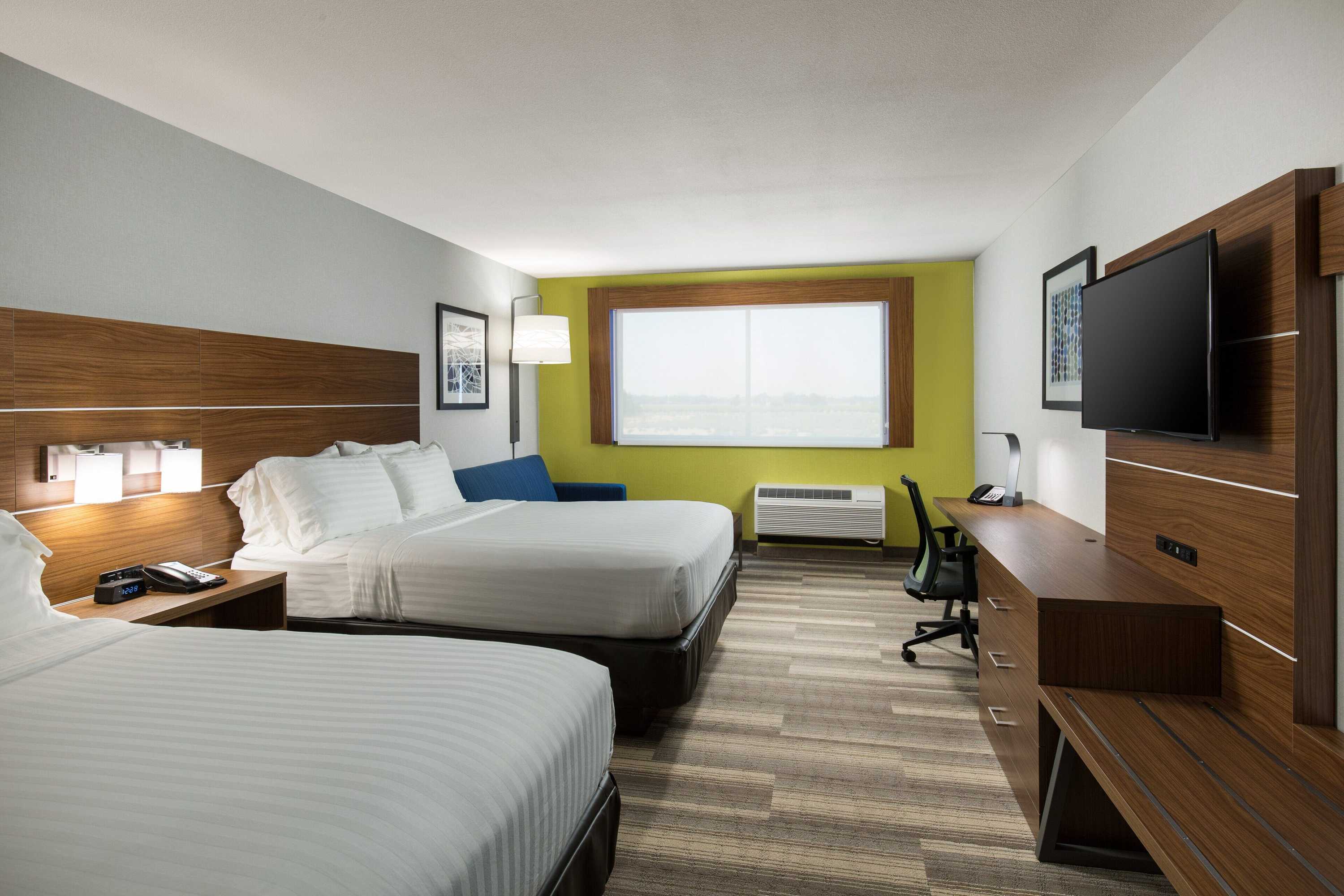 Gift card for Holiday Inn Express Visalia Sequoia Gateway Area by Ihg Gift card for Holiday Inn Express Visalia Sequoia Gateway Area by Ihg