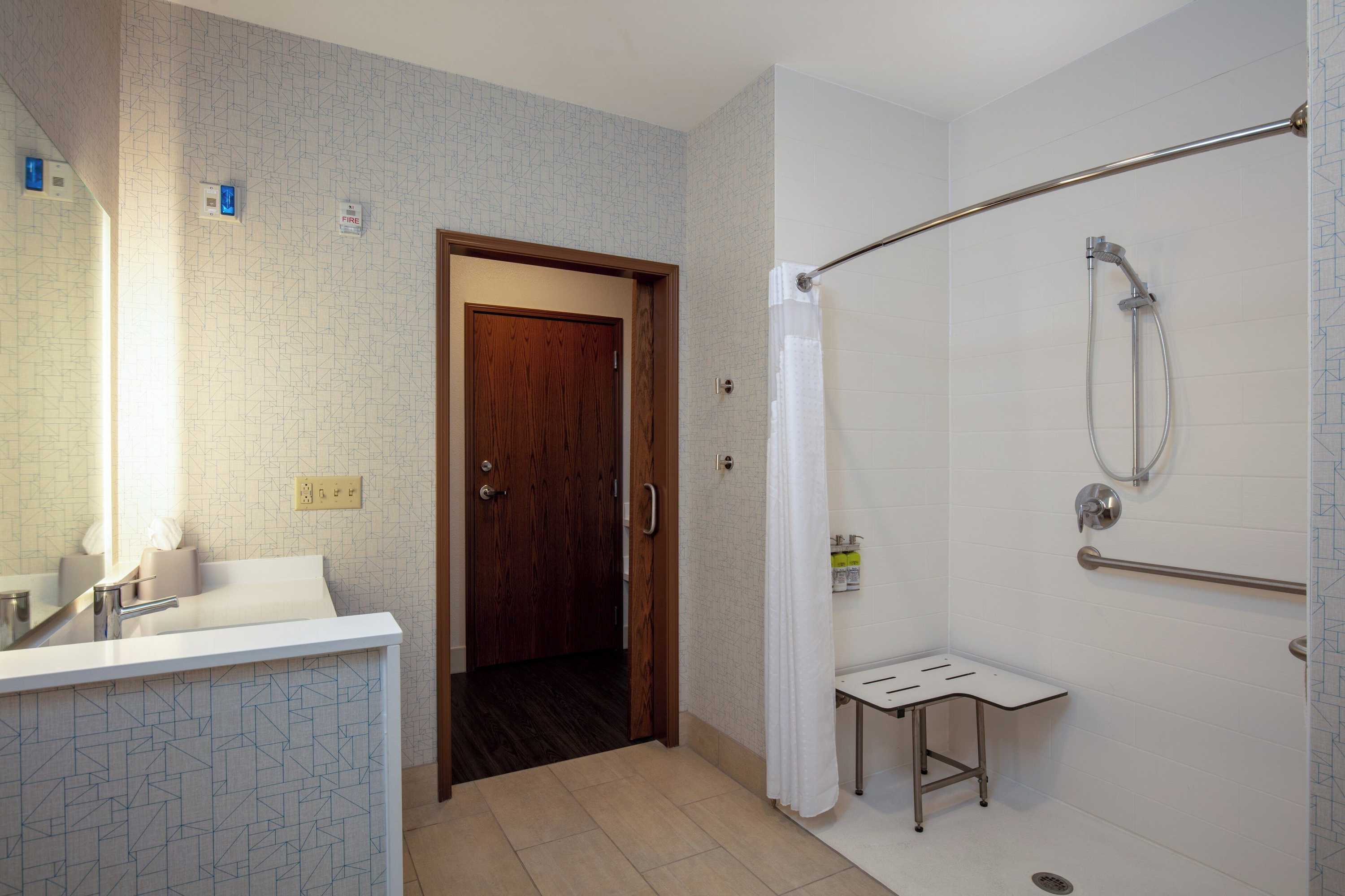 Gift card for Holiday Inn Express & Suites Beloit by Ihg Gift card for Holiday Inn Express & Suites Beloit by Ihg