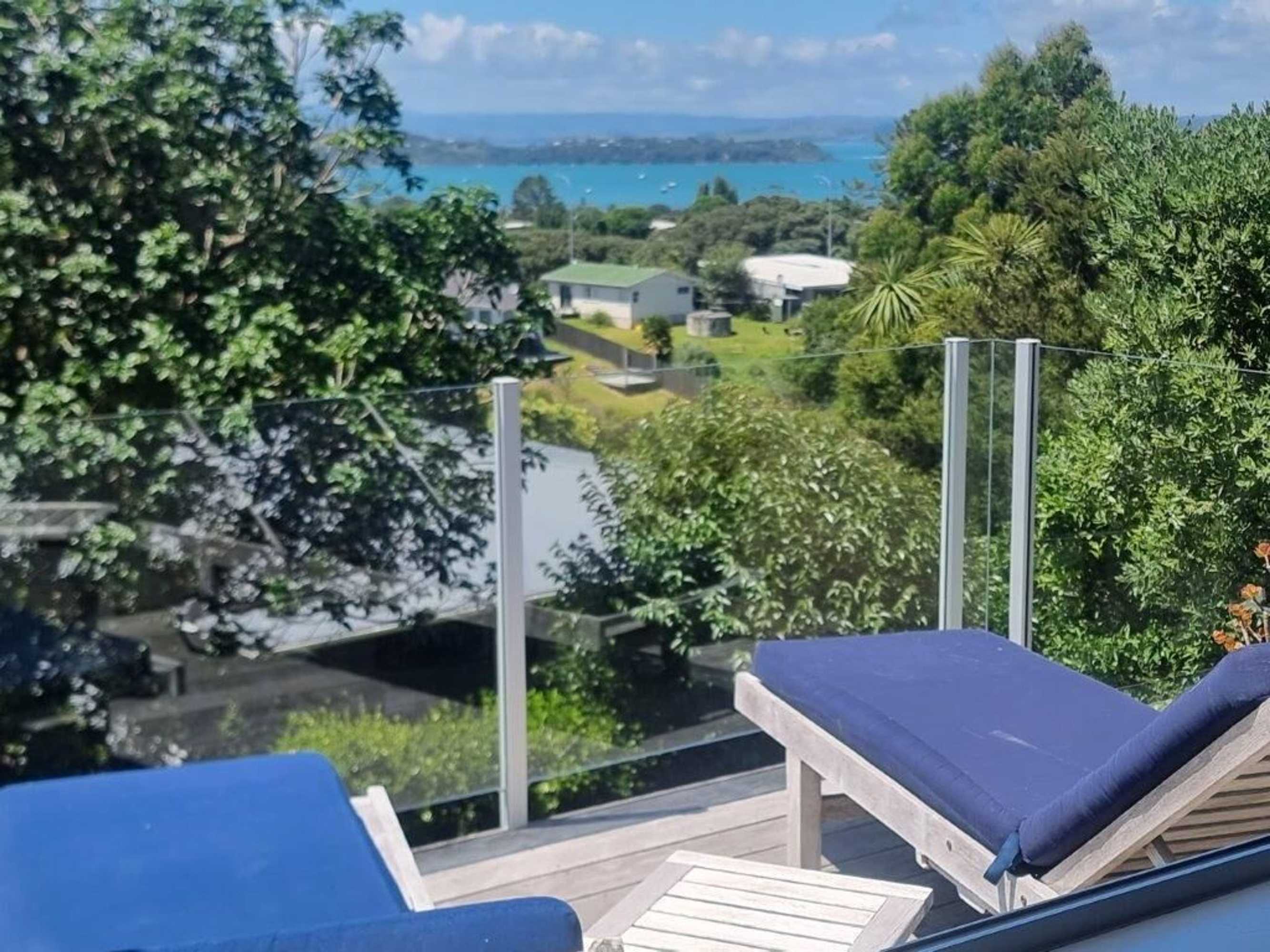 Gift card for Tiri Cottage - Seaviews in Oneroa Gift card for Tiri Cottage - Seaviews in Oneroa