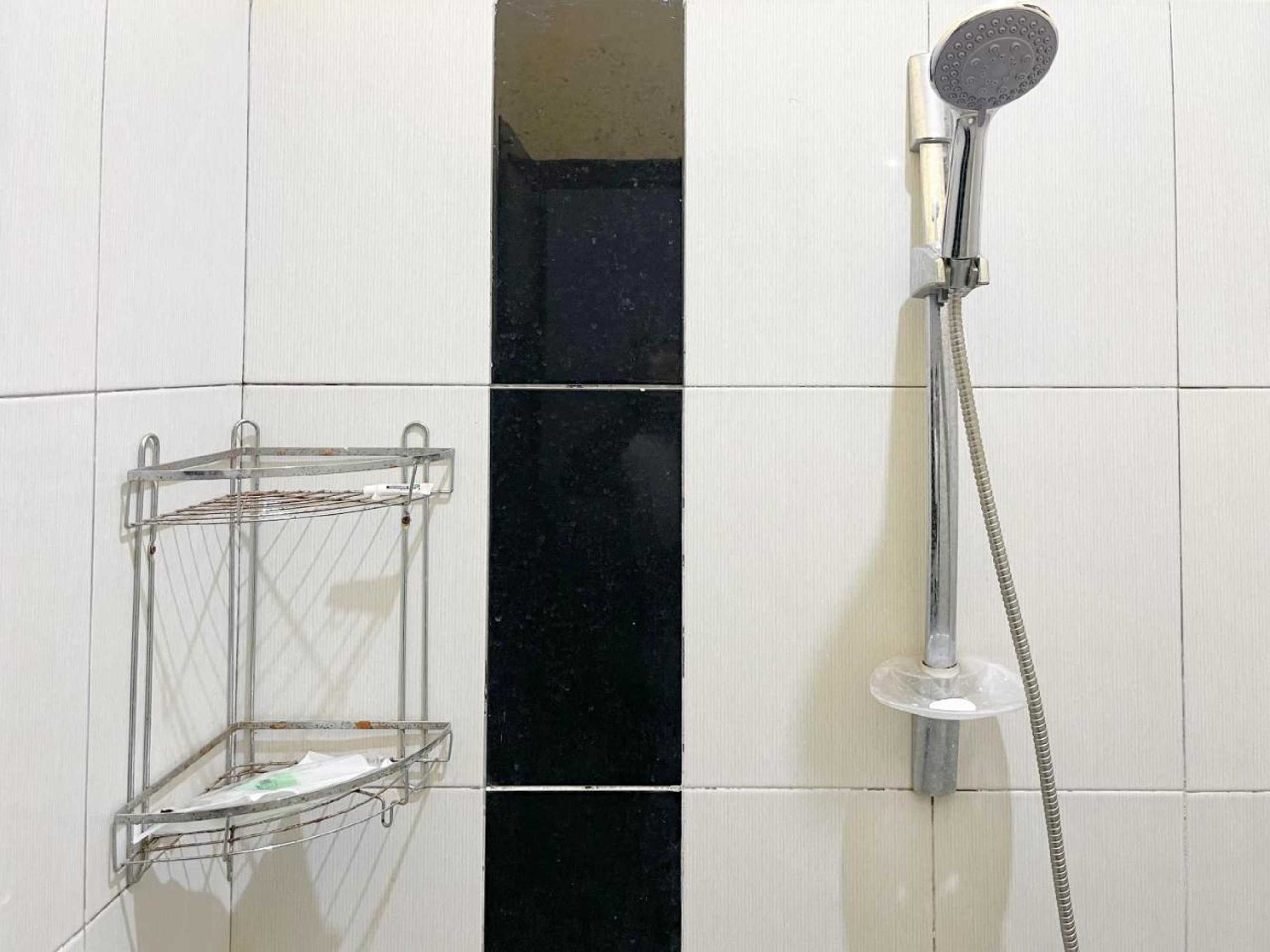 Gift card for Permana Homestay Syariah Mitra Reddoorz