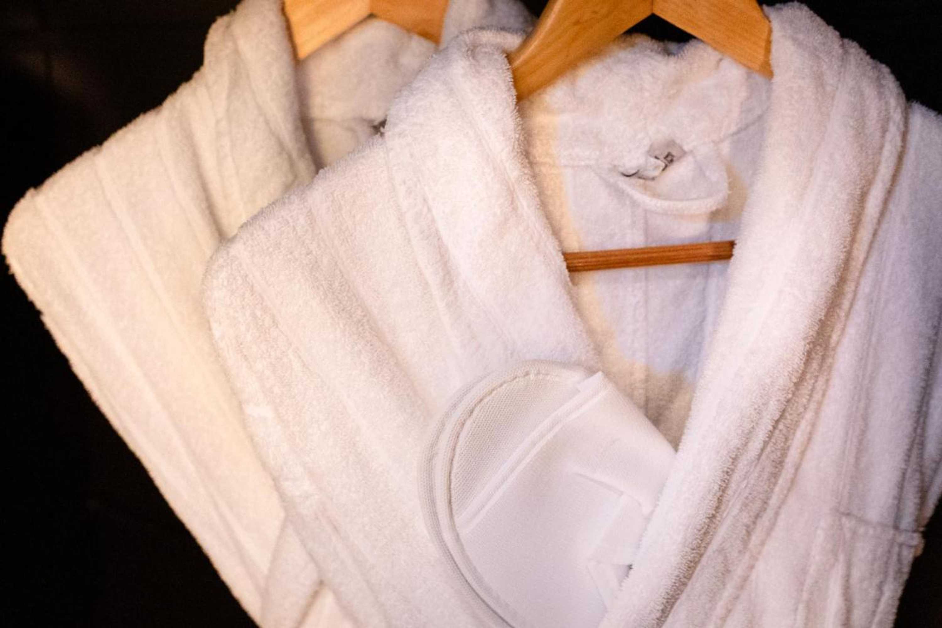 Gift card for Hotel Airone - Ombrellone Incluso al Bagno Dolce Vita a Marina Dal 15 Giugno al 15 Settembre Gift card for Hotel Airone - Ombrellone Incluso al Bagno Dolce Vita a Marina Dal 15 Giugno al 15 Settembre