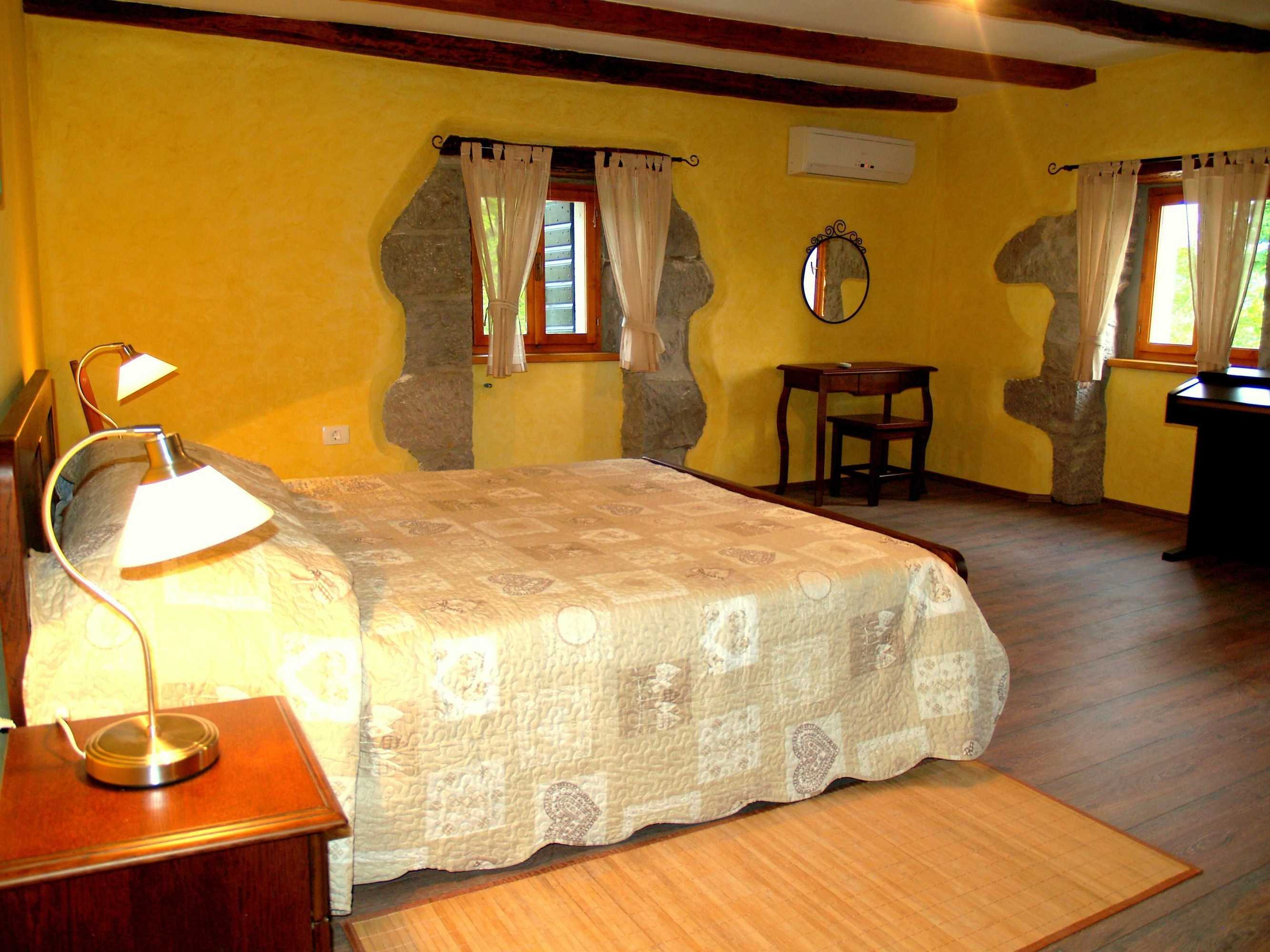 Gift card for Holiday House Kapitani