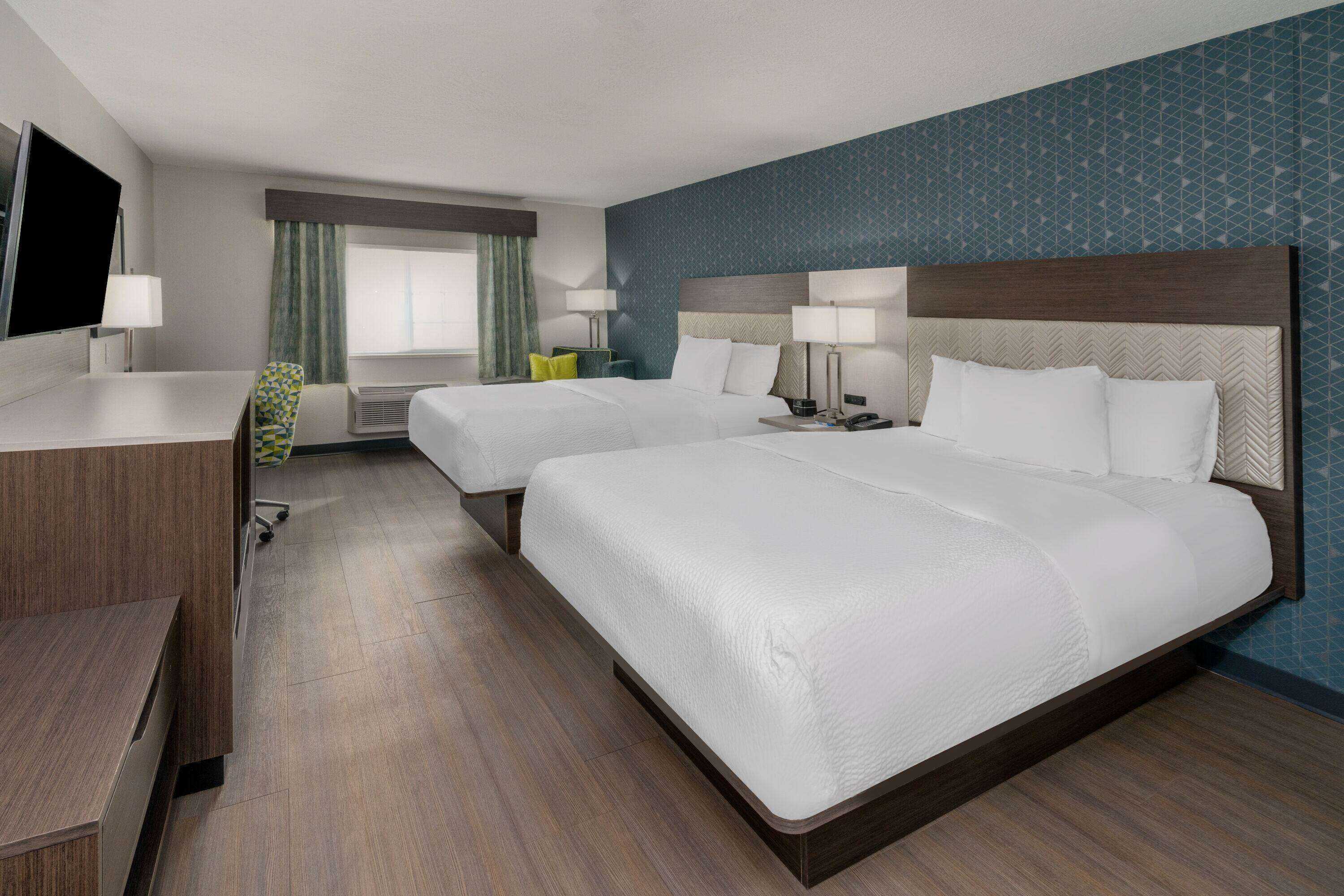Gift card for La Quinta Inn & Suites by Wyndham Santa Rosa Gift card for La Quinta Inn & Suites by Wyndham Santa Rosa