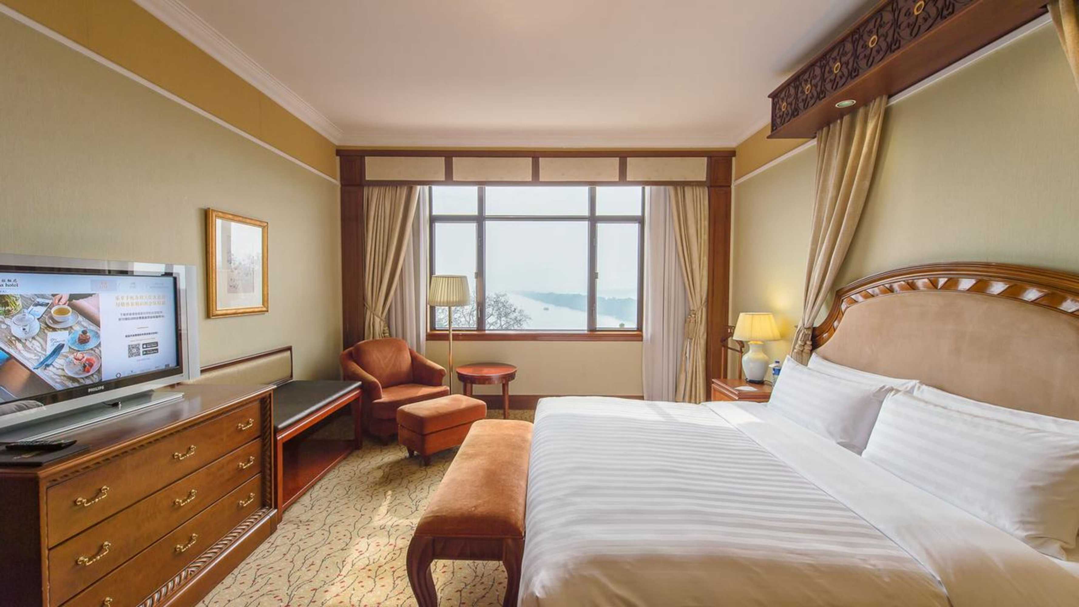 Gift card for Shangri-La Hangzhou Gift card for Shangri-La Hangzhou