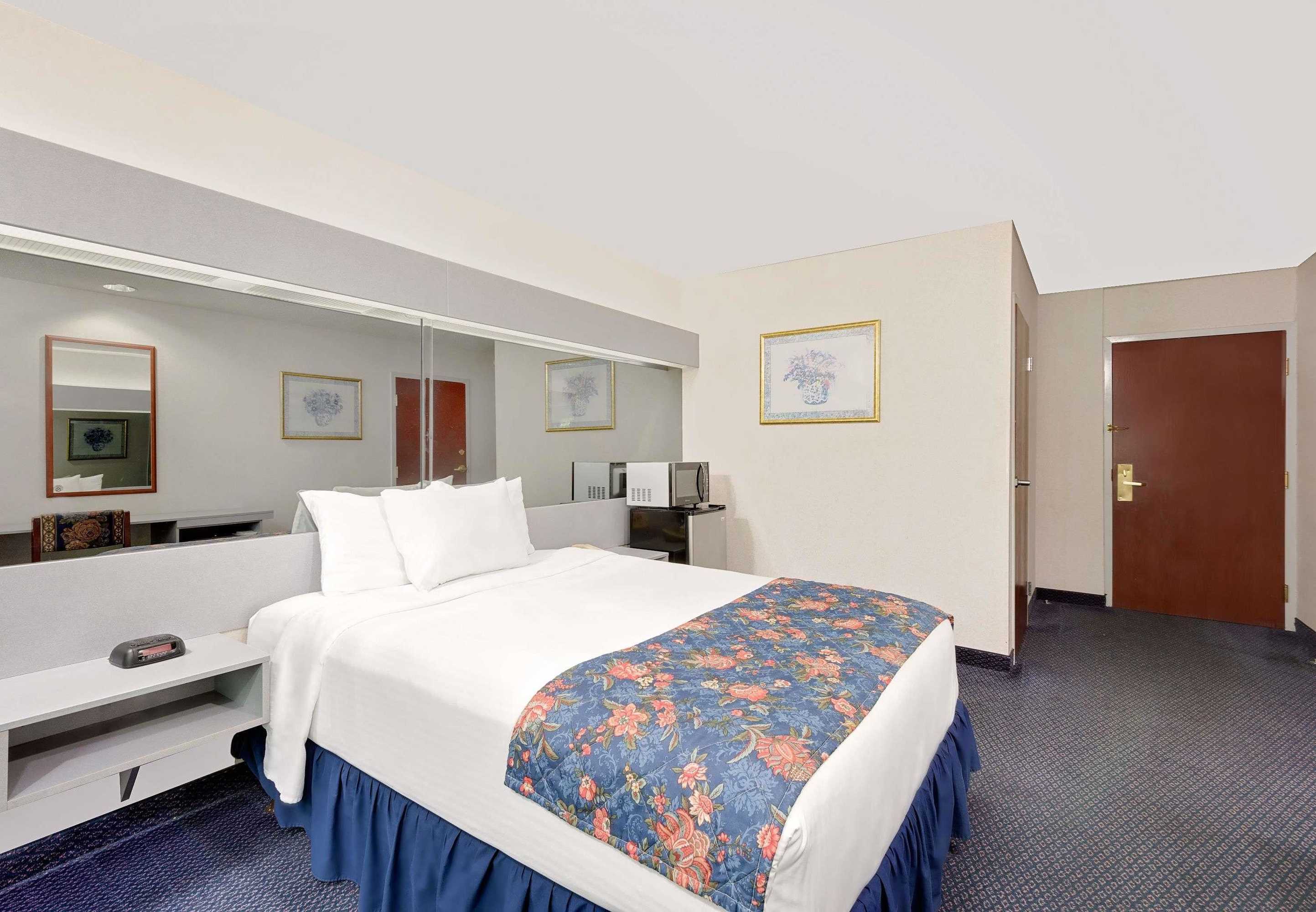 Gift card for Microtel Inn & Suites by Wyndham Hagerstown by I-81 Gift card for Microtel Inn & Suites by Wyndham Hagerstown by I-81