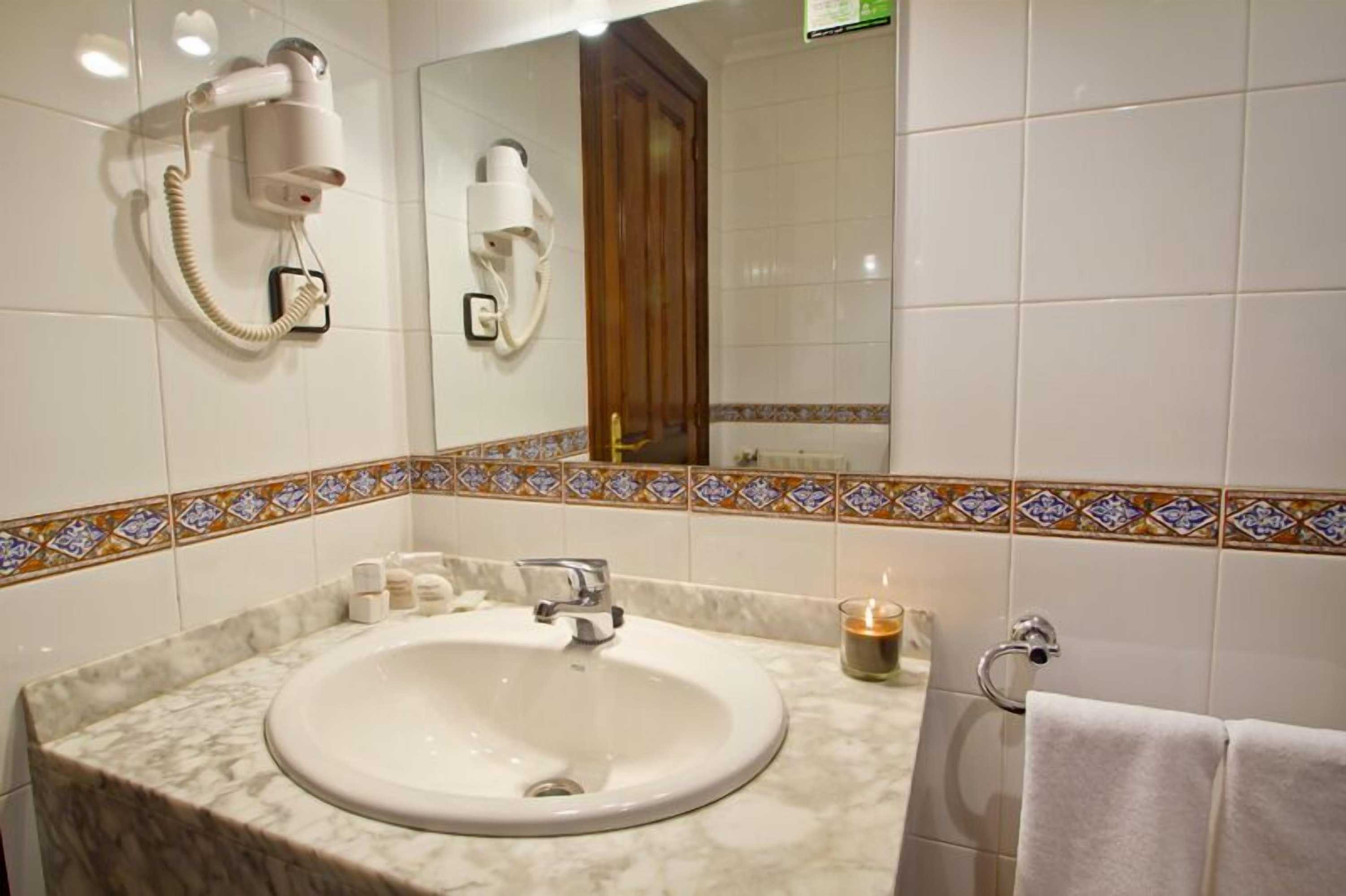 Gift card for Apartamentos Capriccio Gift card for Apartamentos Capriccio