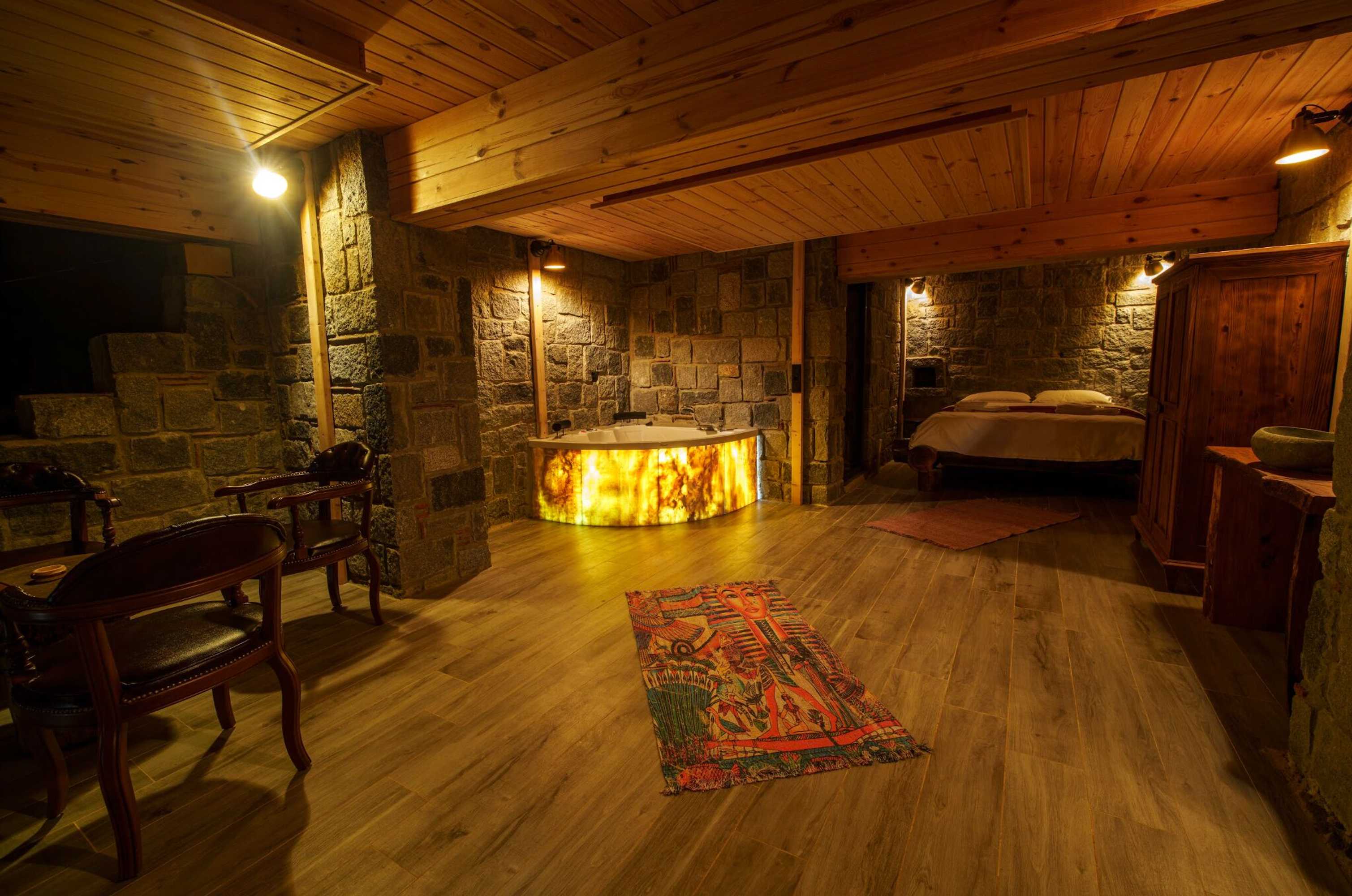 Gift card for Hobbit Chalet Gift card for Hobbit Chalet