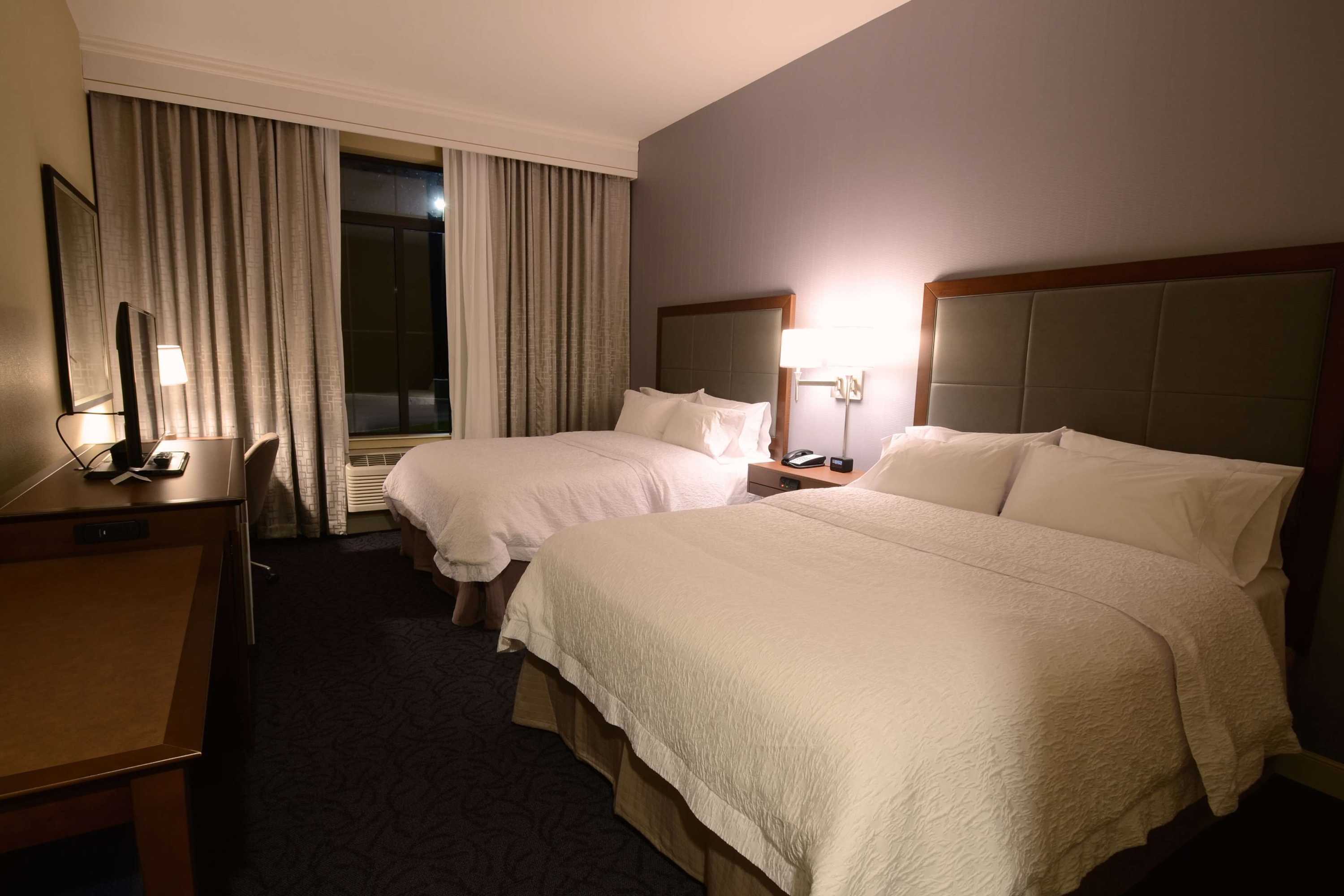 Gift card for Hampton Inn & Suites Cazenovia Gift card for Hampton Inn & Suites Cazenovia