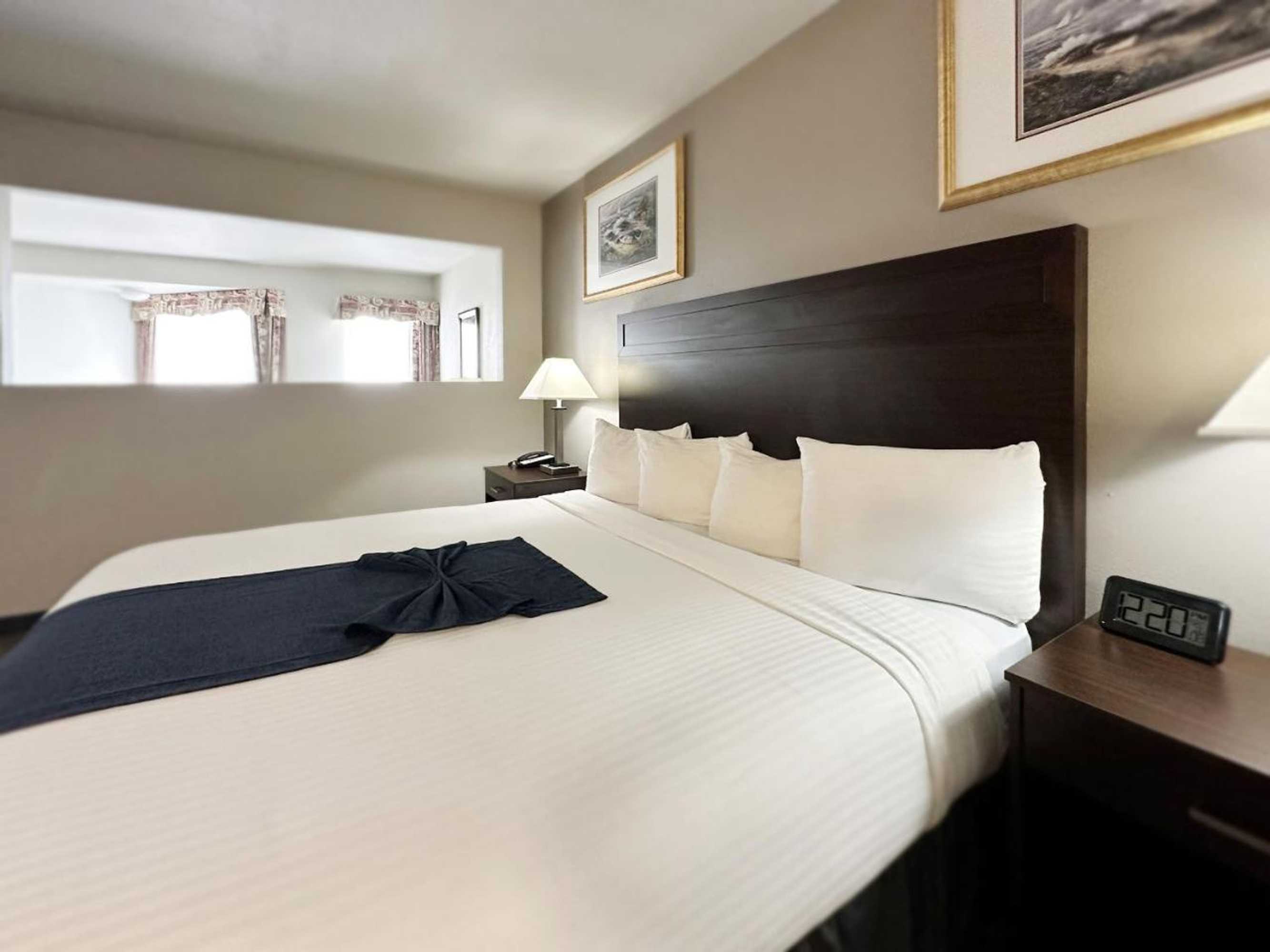 Gift card for Bayvue Hotel, Resort And Suites