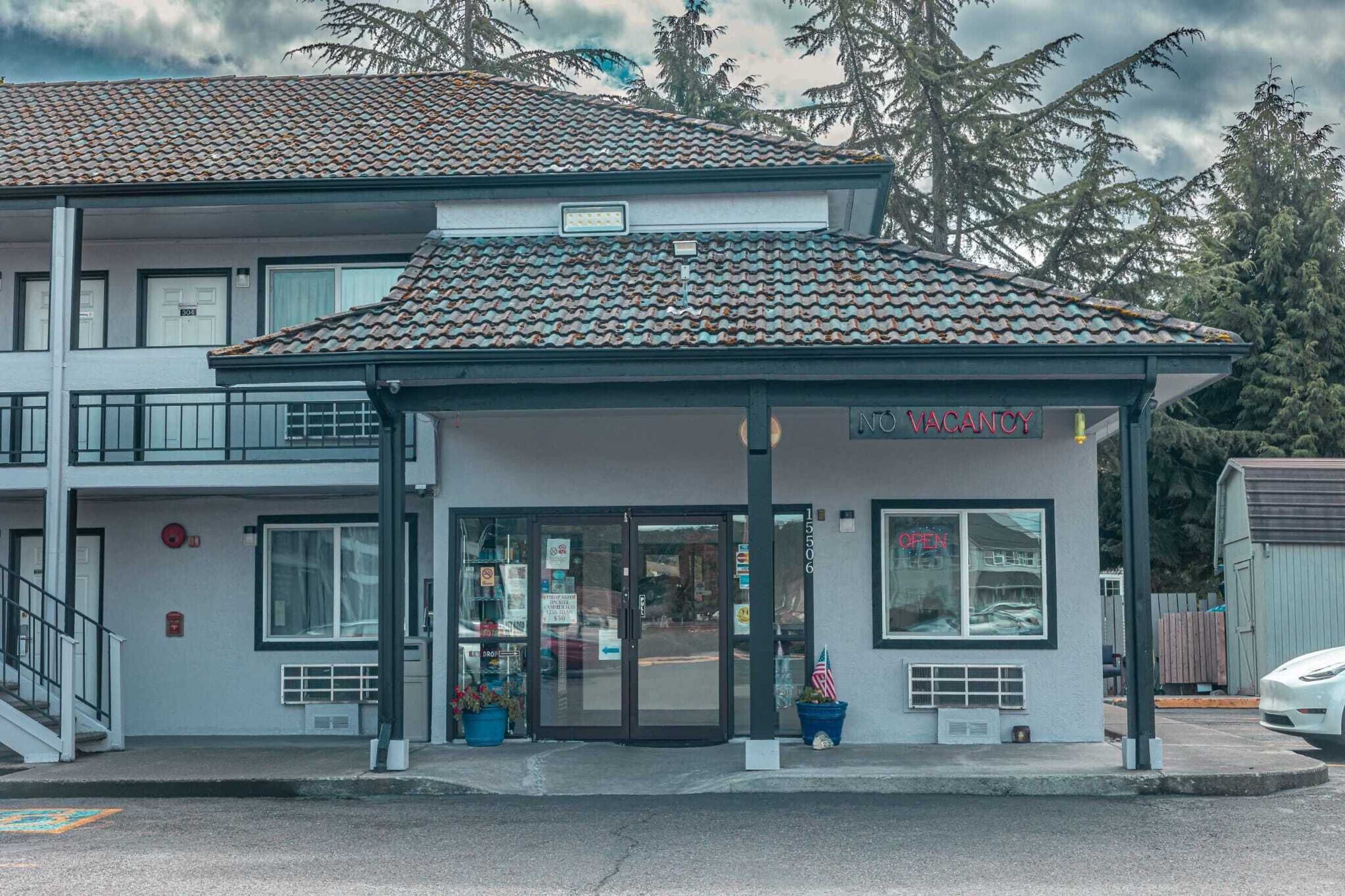 Gift card for Sumner Motor Inn