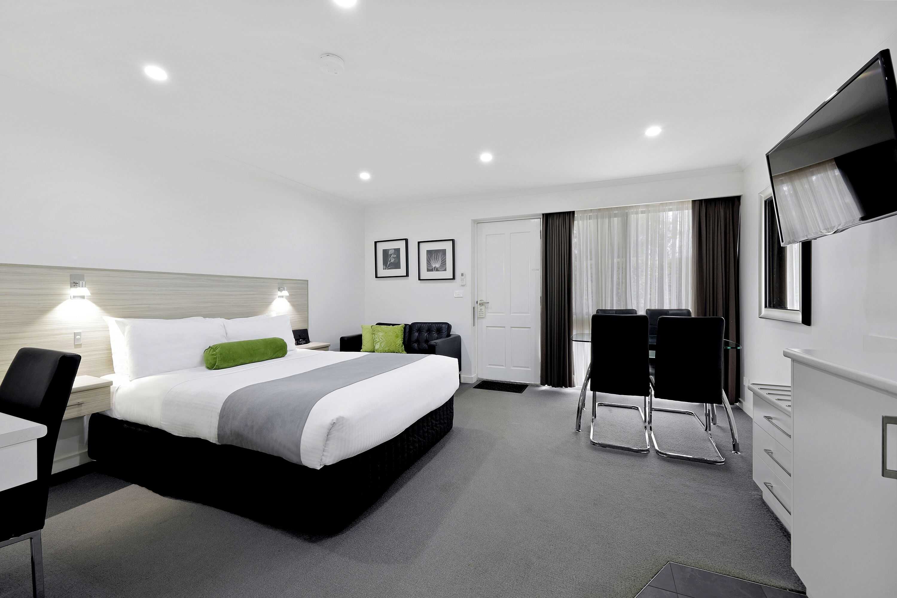 Gift card for Hamilton Lonsdale Motel Gift card for Hamilton Lonsdale Motel