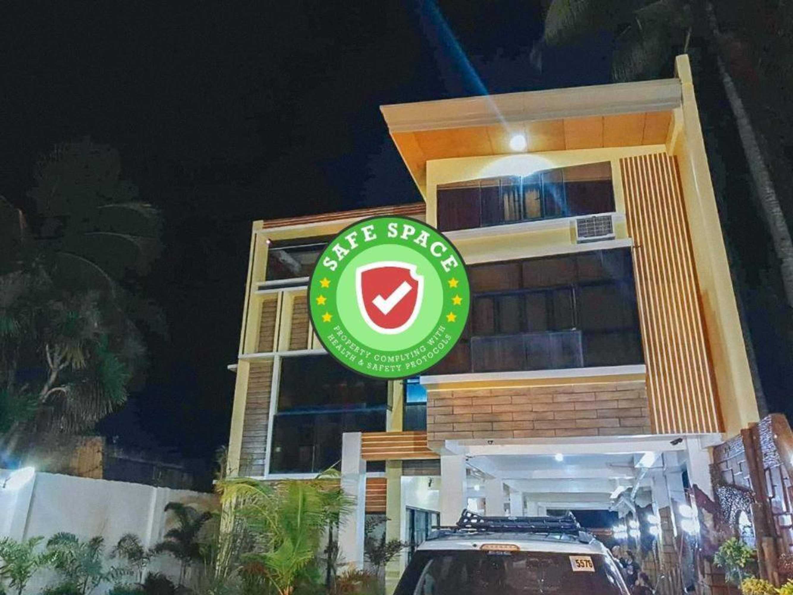 Gift card for Reddoorz Near Sgm Condotel Villa Beach Iloilo