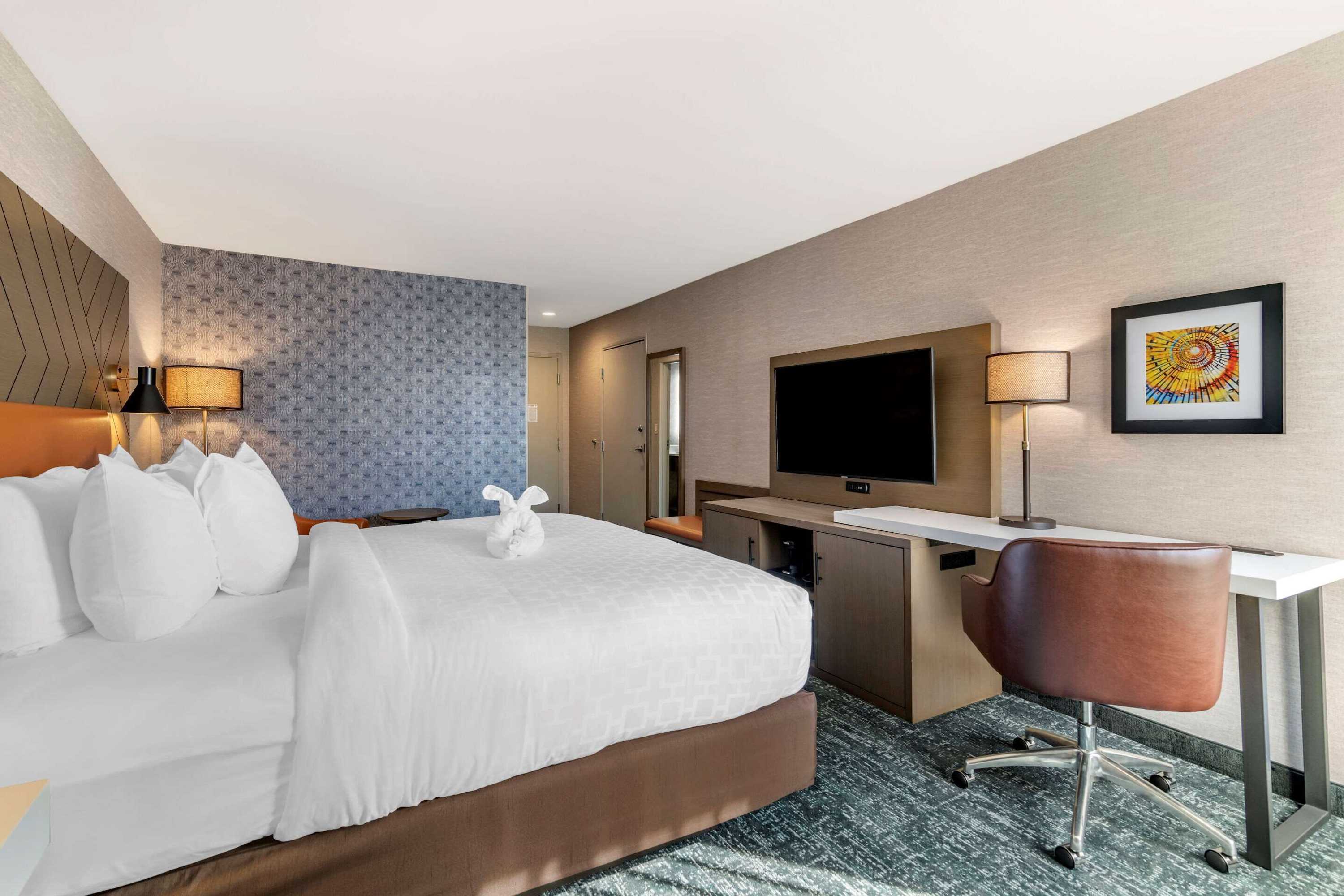 Gift card for Clarion Inn Nashua Gift card for Clarion Inn Nashua