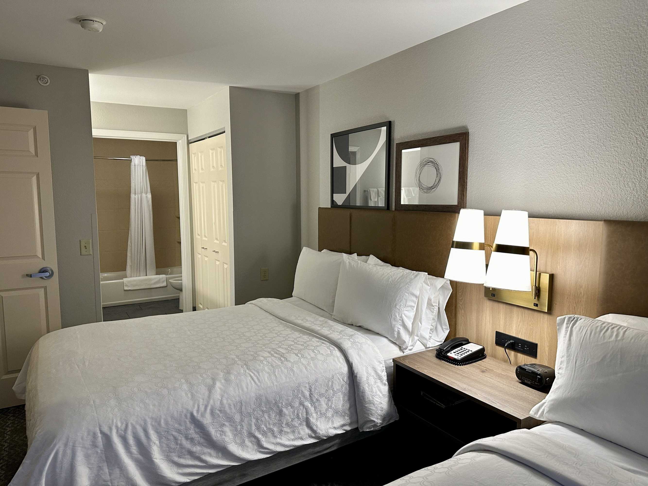Gift card for Staybridge Suites Milwaukee West-Oconomowoc by Ihg Gift card for Staybridge Suites Milwaukee West-Oconomowoc by Ihg