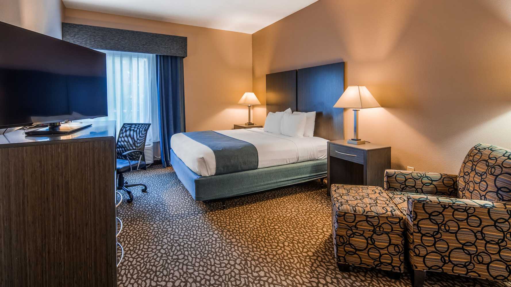 Gift card for Best Western Plus Bradenton Hotel & Suites Gift card for Best Western Plus Bradenton Hotel & Suites