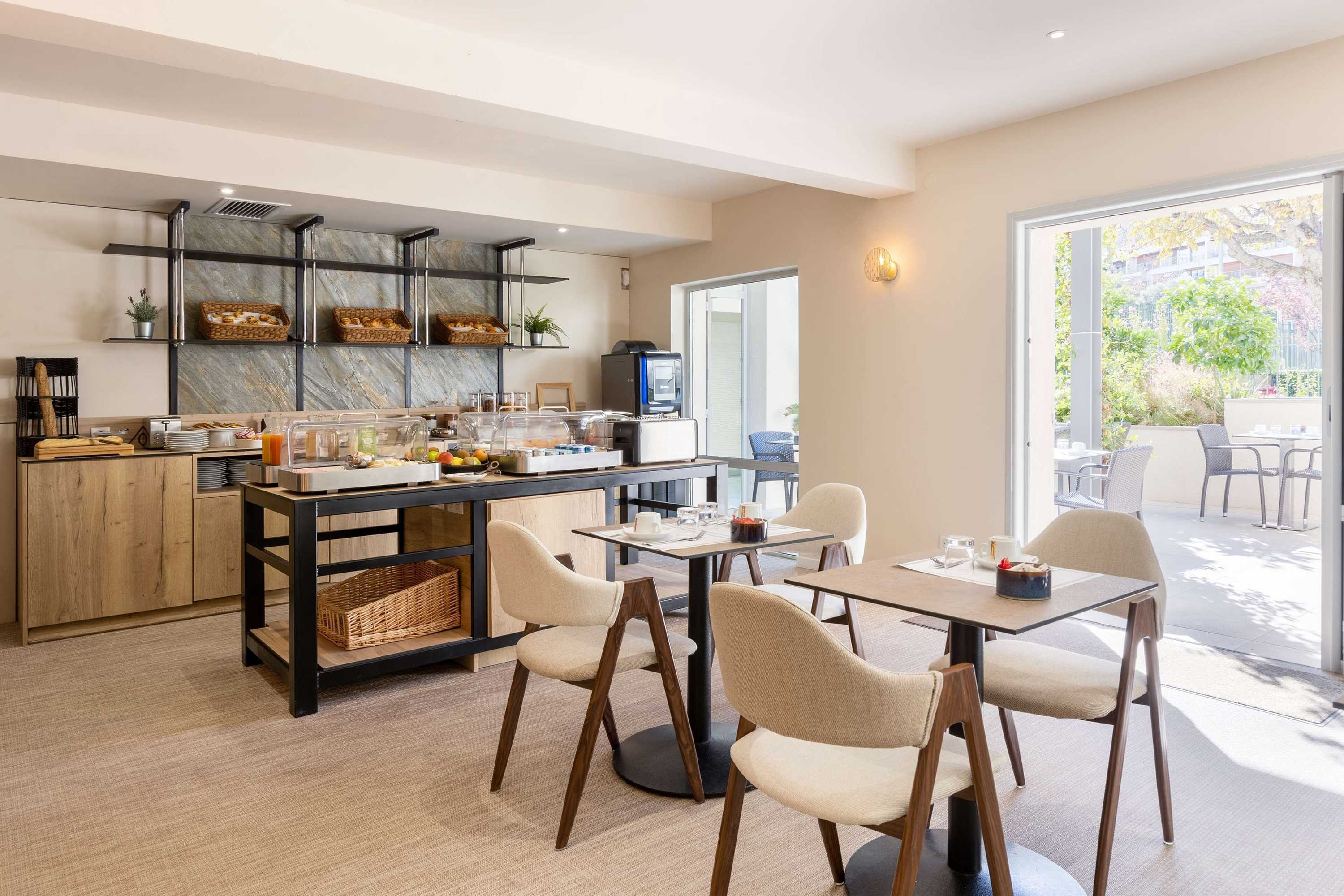 Gift card for Best Western Hotel & Spa Coeur De Cassis Gift card for Best Western Hotel & Spa Coeur De Cassis