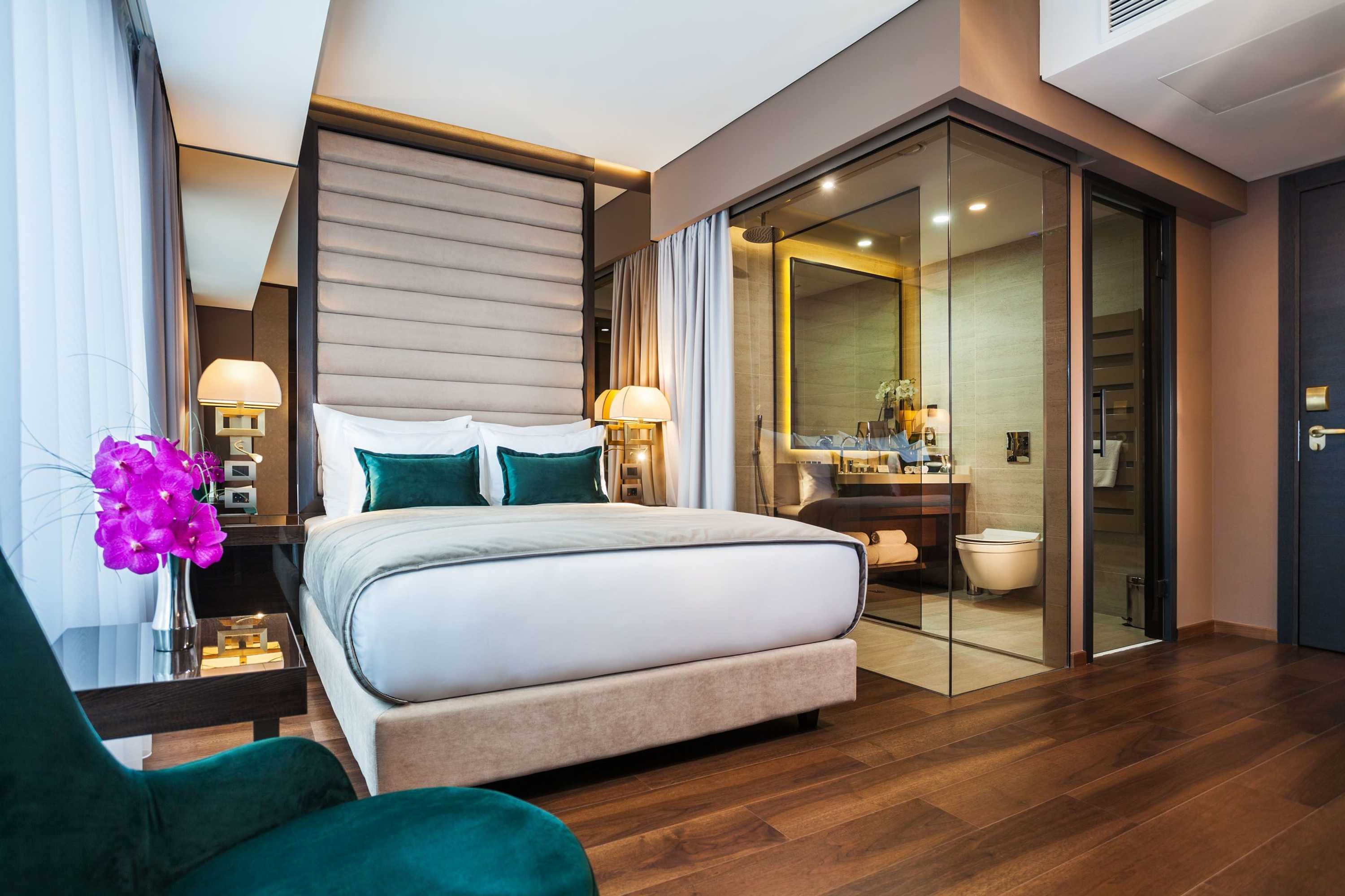 Gift card for Saint Ten Boutique Hotel, Small Luxury Hotels