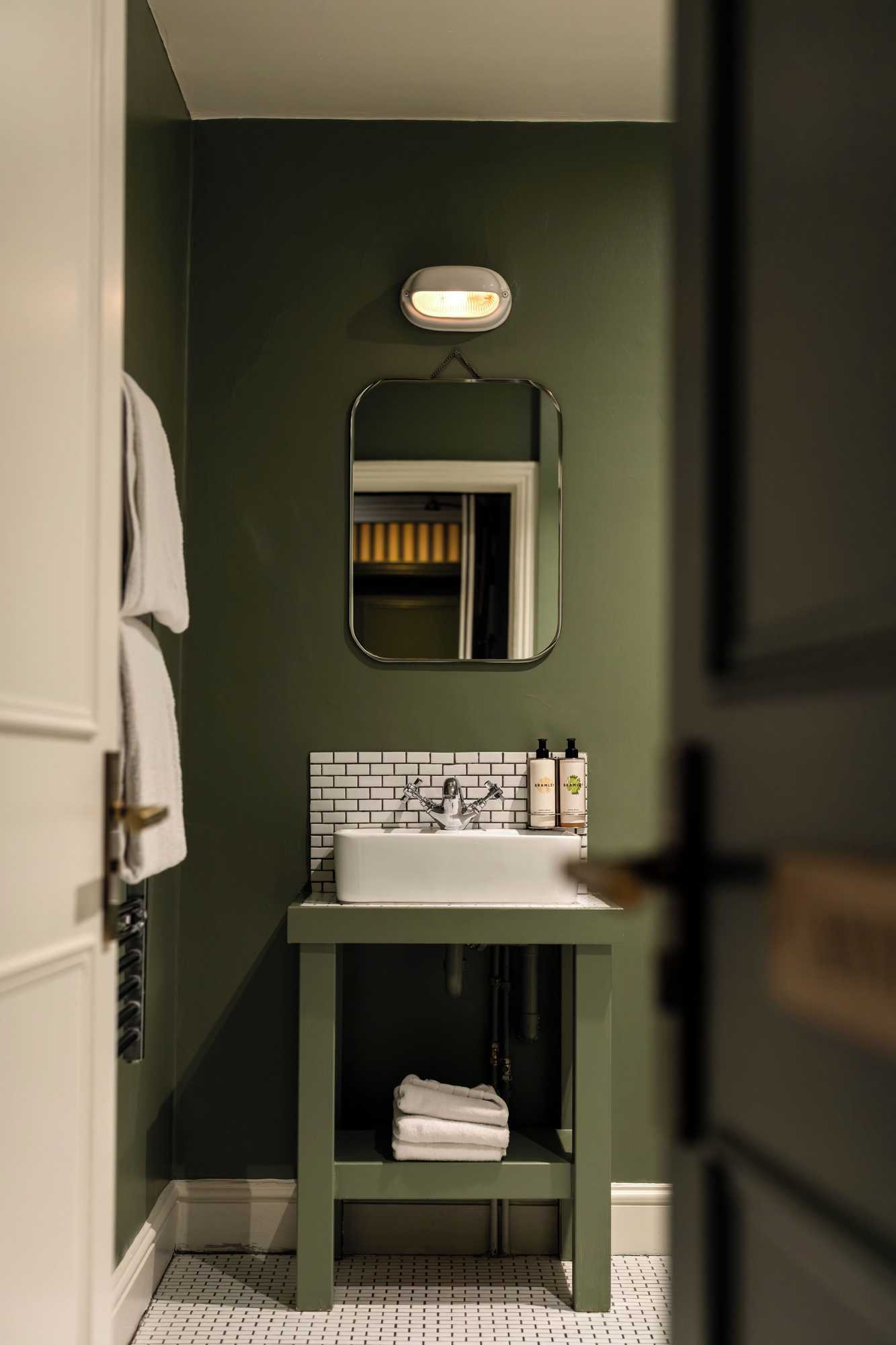 Gift card for Bel And The Dragon-Cookham