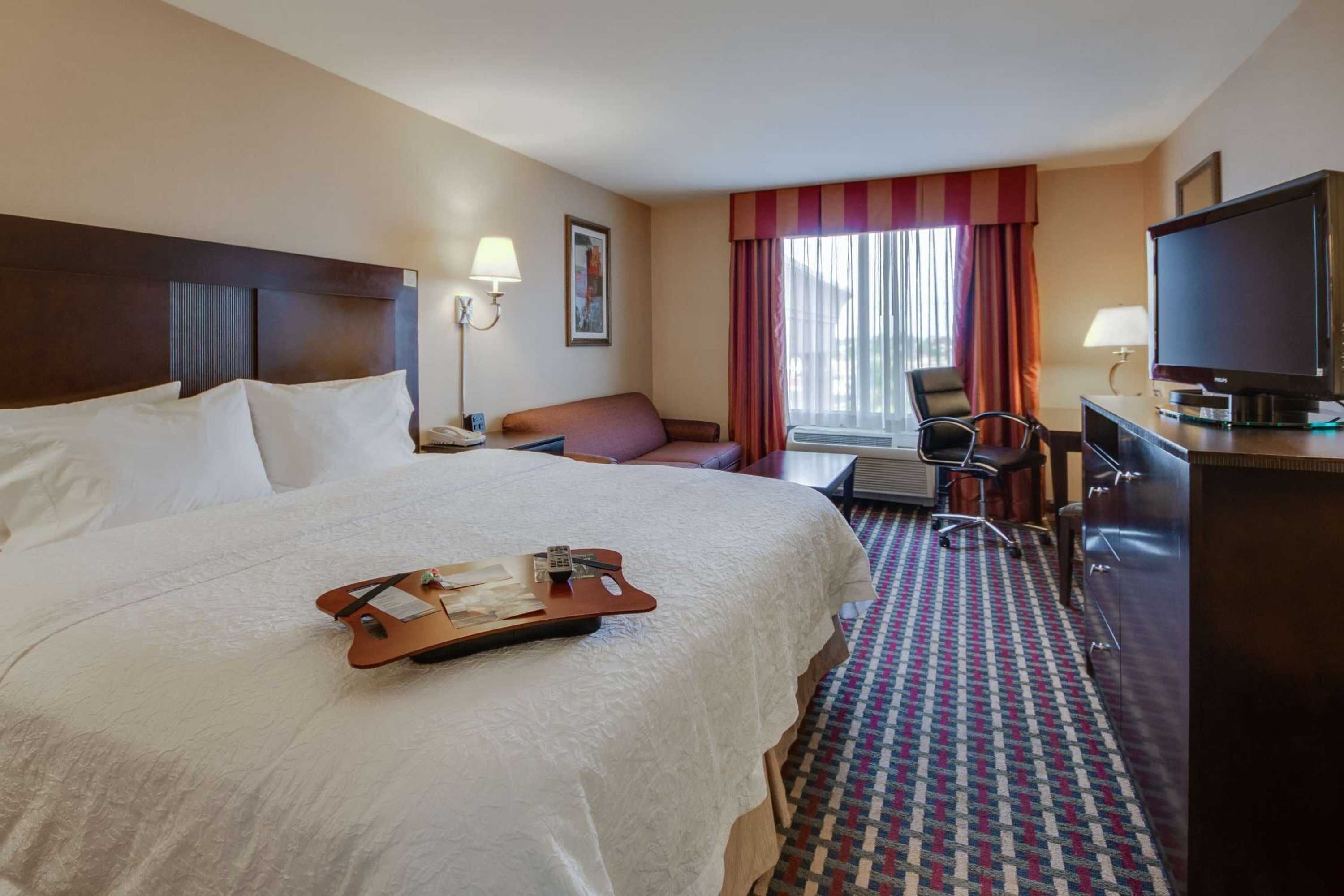 Gift card for Hampton Inn & Suites Las Cruces I-25 Gift card for Hampton Inn & Suites Las Cruces I-25