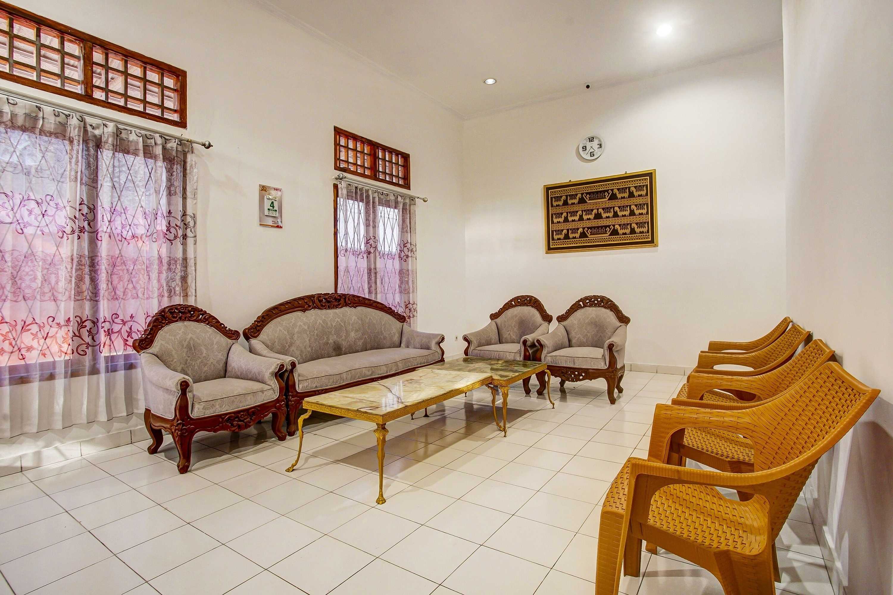 Gift card for Super Oyo 91055 Homestay Syariah Gift card for Super Oyo 91055 Homestay Syariah