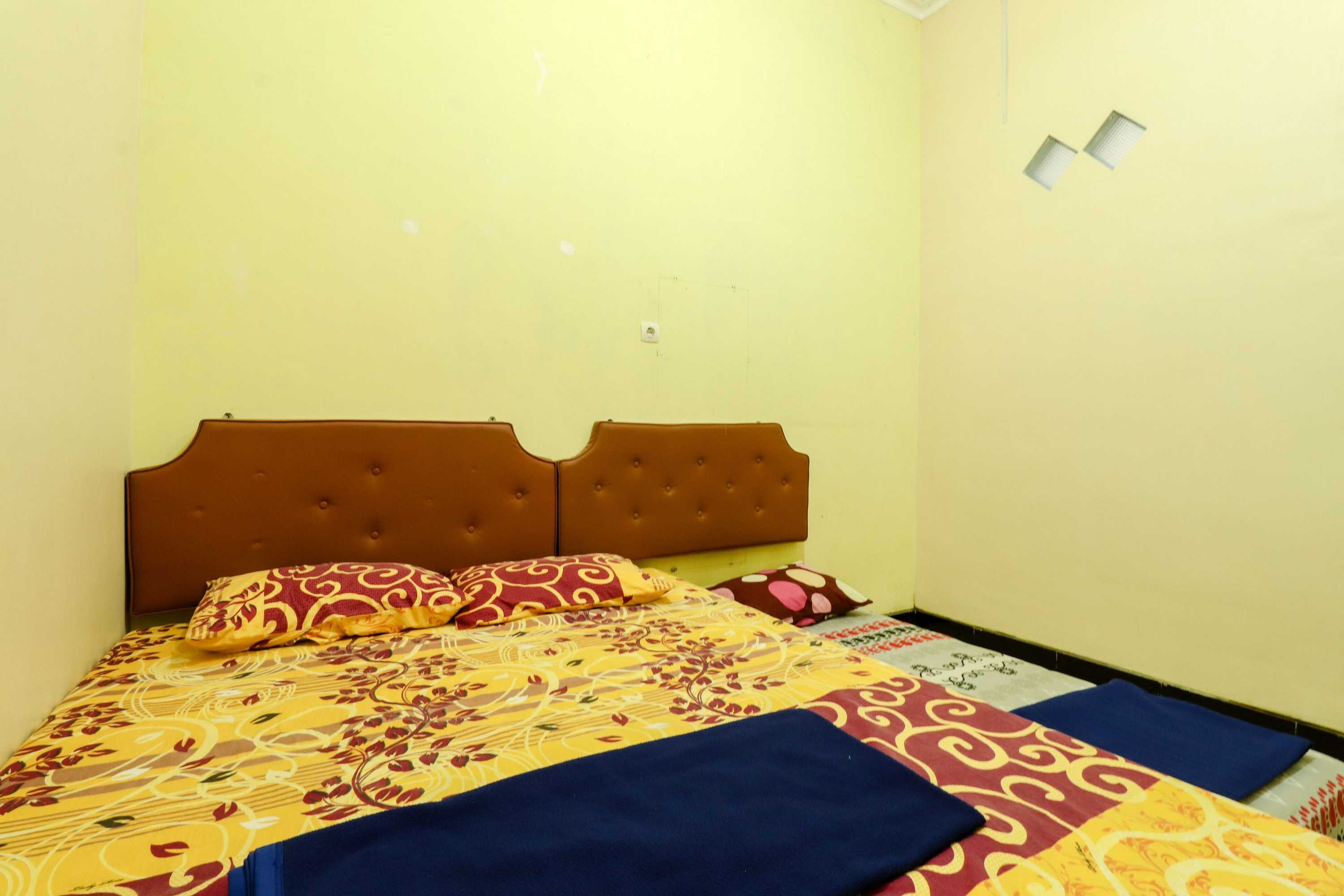 Gift card for Oyo 898 Joglo Family Hotel & Homestay Gift card for Oyo 898 Joglo Family Hotel & Homestay