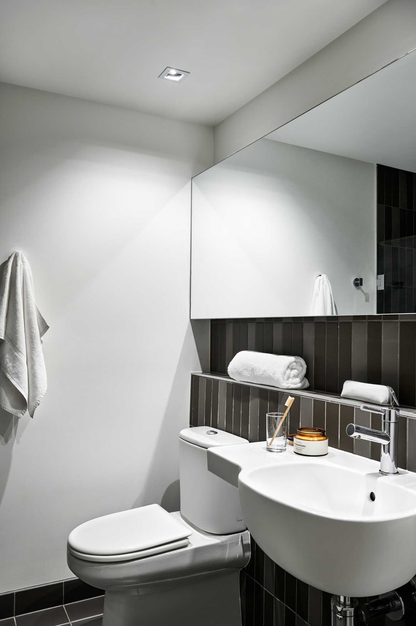 Gift card for Melbourne Dandenong Central Apartment Gift card for Melbourne Dandenong Central Apartment