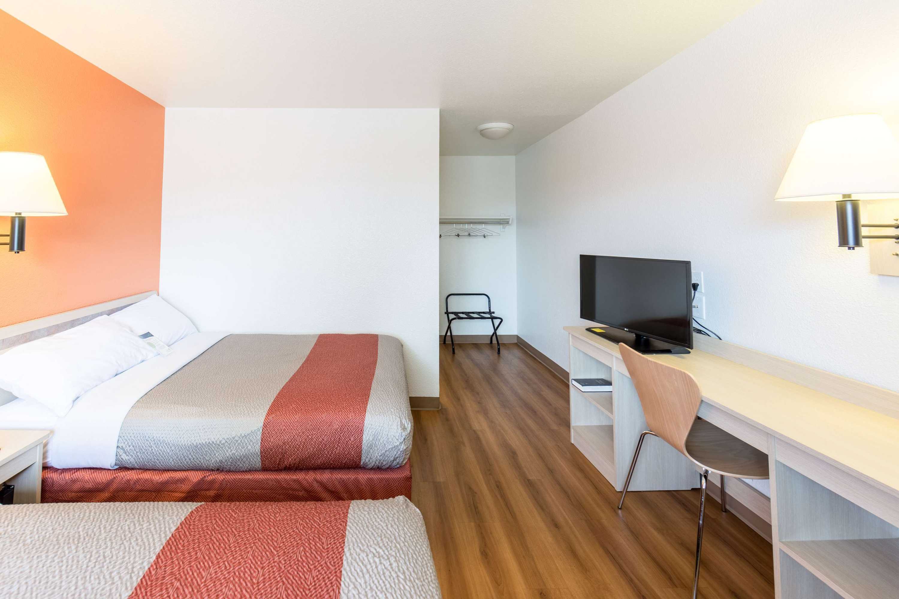 Gift card for Motel 6 Klamath Falls, OR Gift card for Motel 6 Klamath Falls, OR