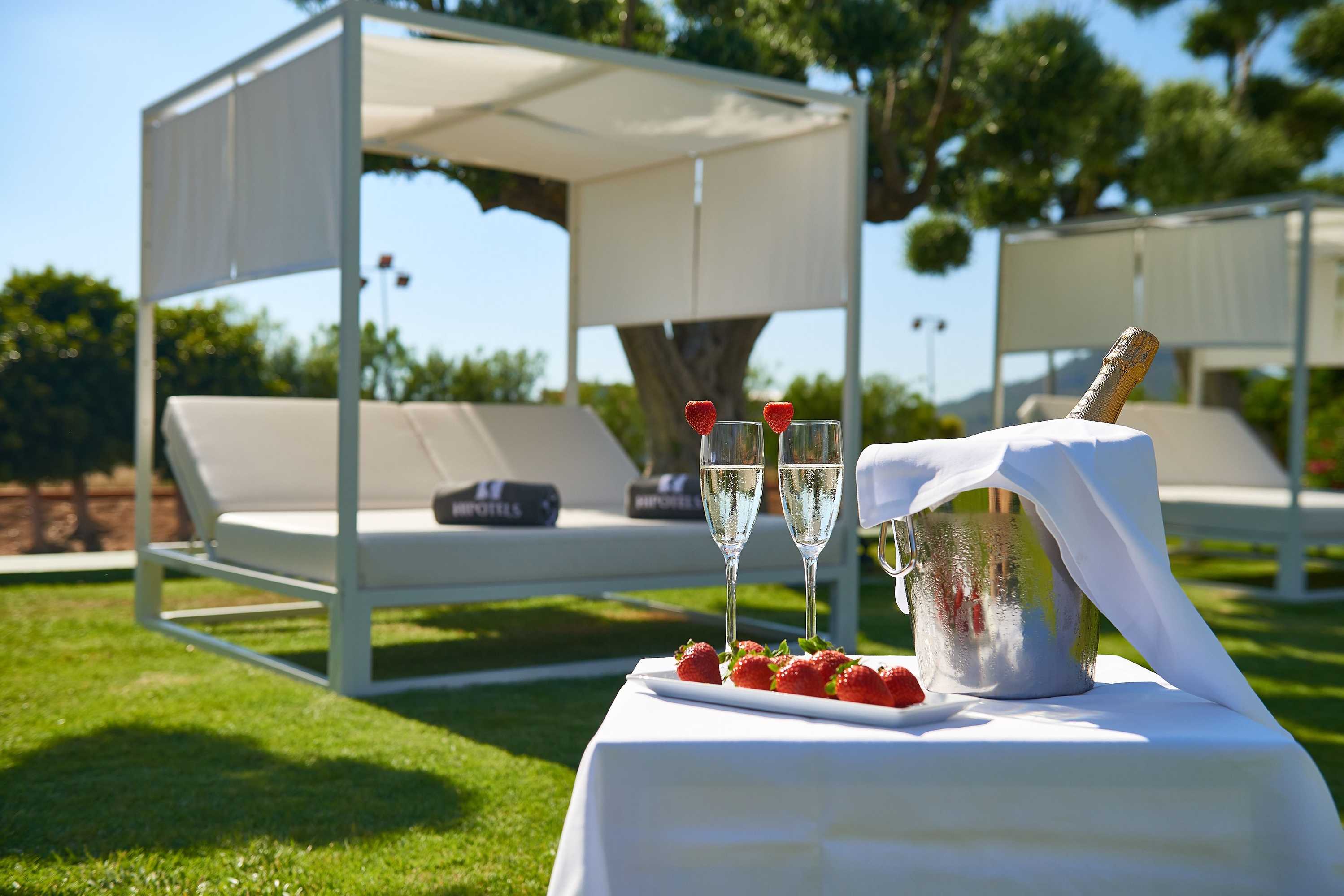 Gift card for Hipotels Hipocampo Palace Gift card for Hipotels Hipocampo Palace