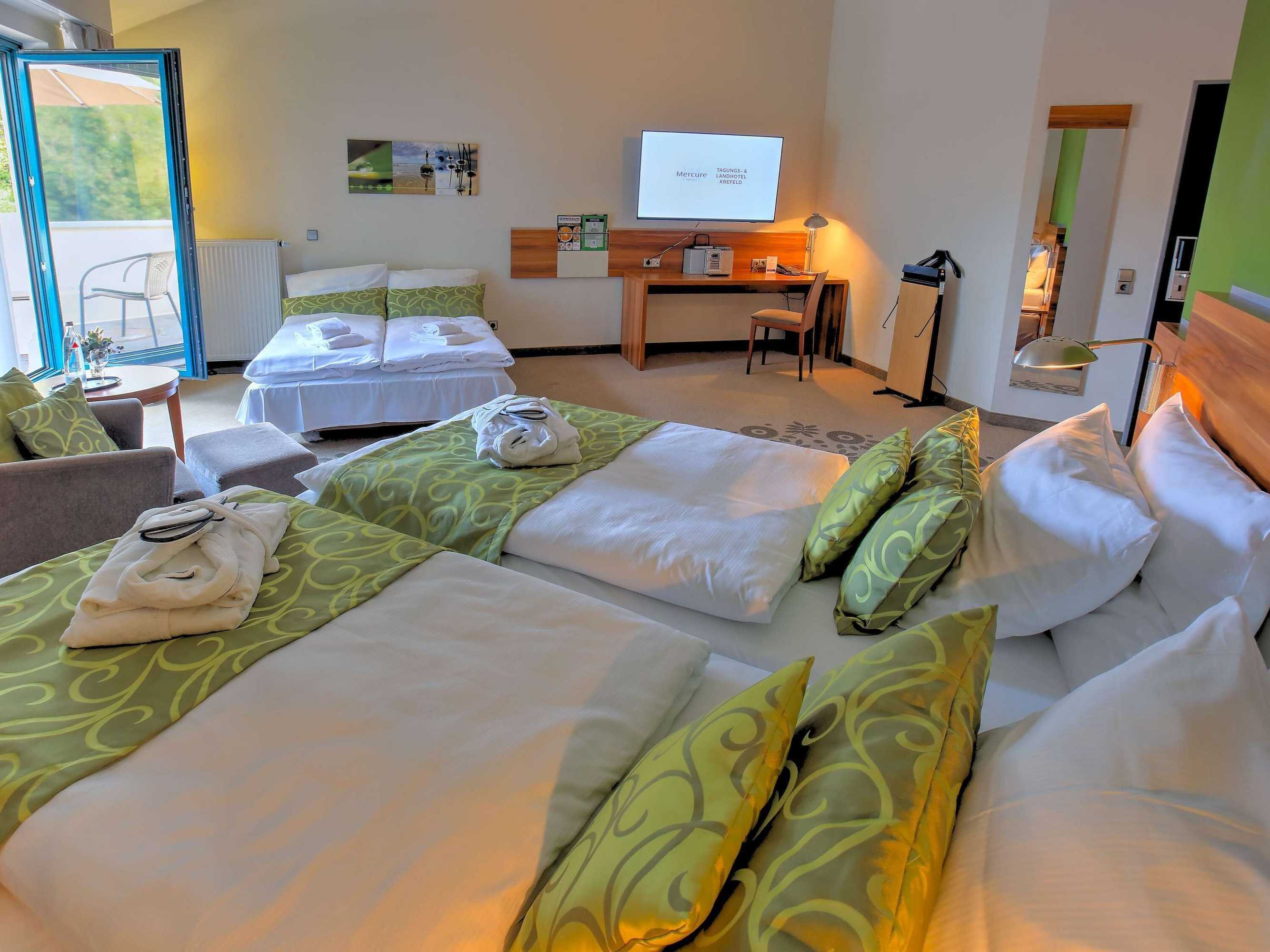 Gift card for Mercure Tagungs- & Landhotel Krefeld Gift card for Mercure Tagungs- & Landhotel Krefeld