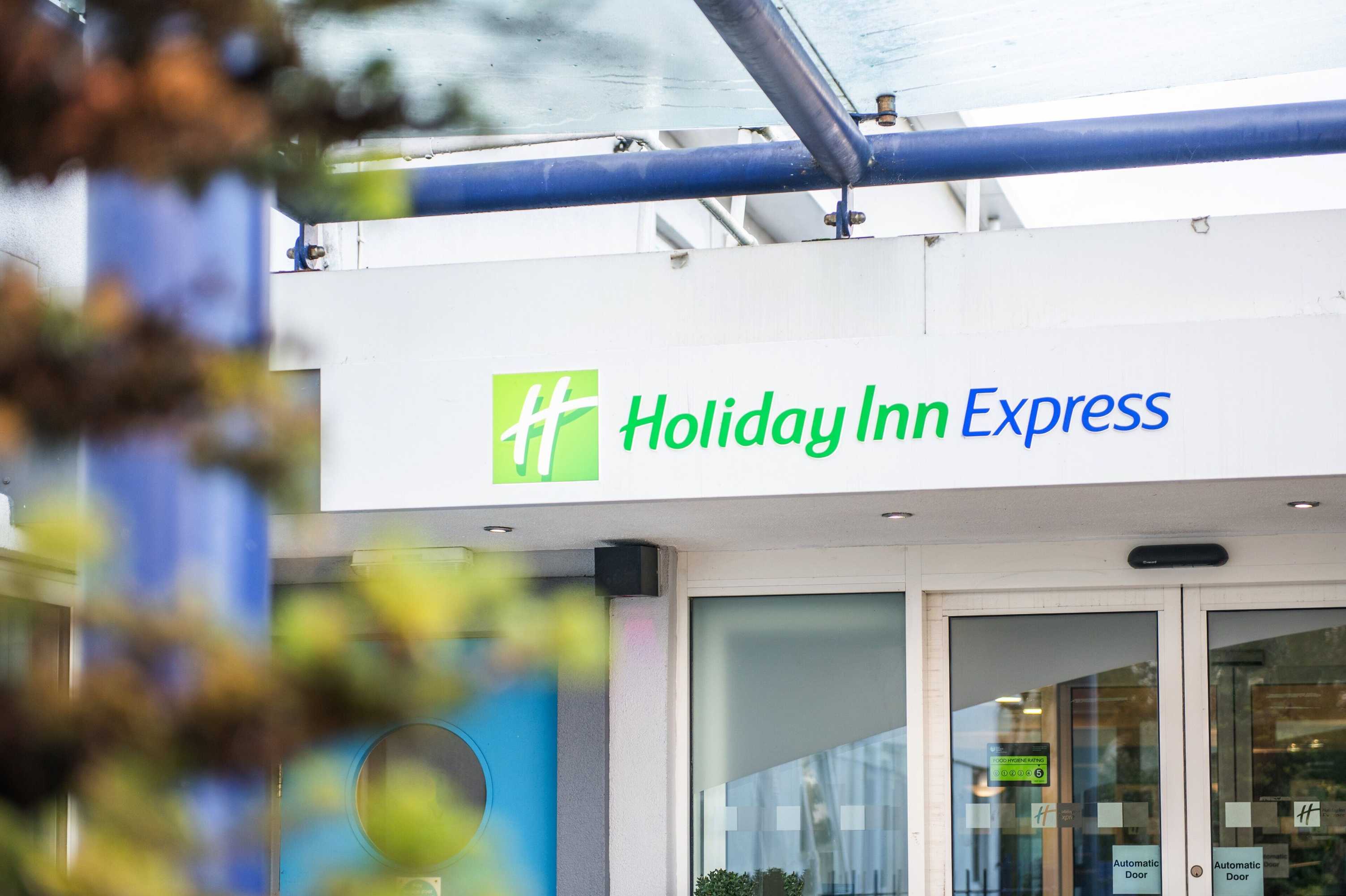 Gift card for Holiday Inn Express Ramsgate - Minster by Ihg Gift card for Holiday Inn Express Ramsgate - Minster by Ihg