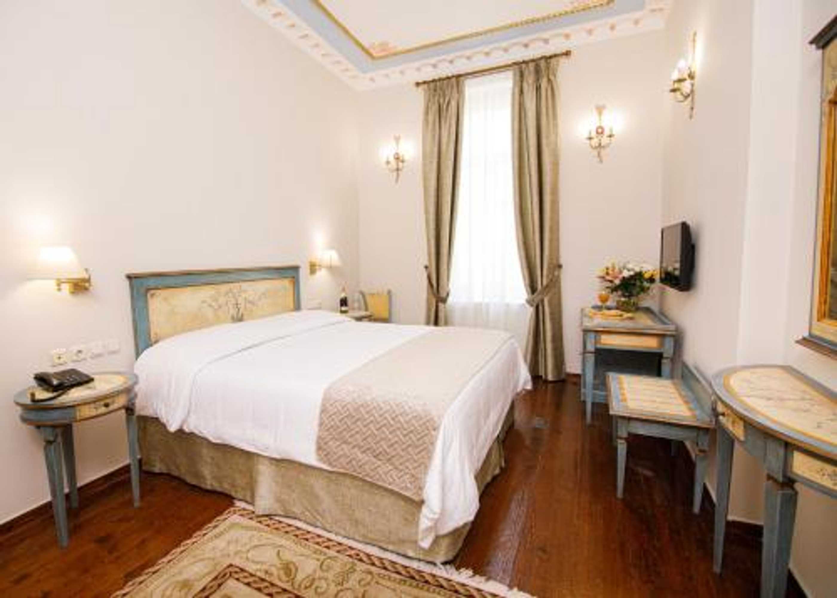 Gift card for Palaiologos Luxury City Hotel Gift card for Palaiologos Luxury City Hotel