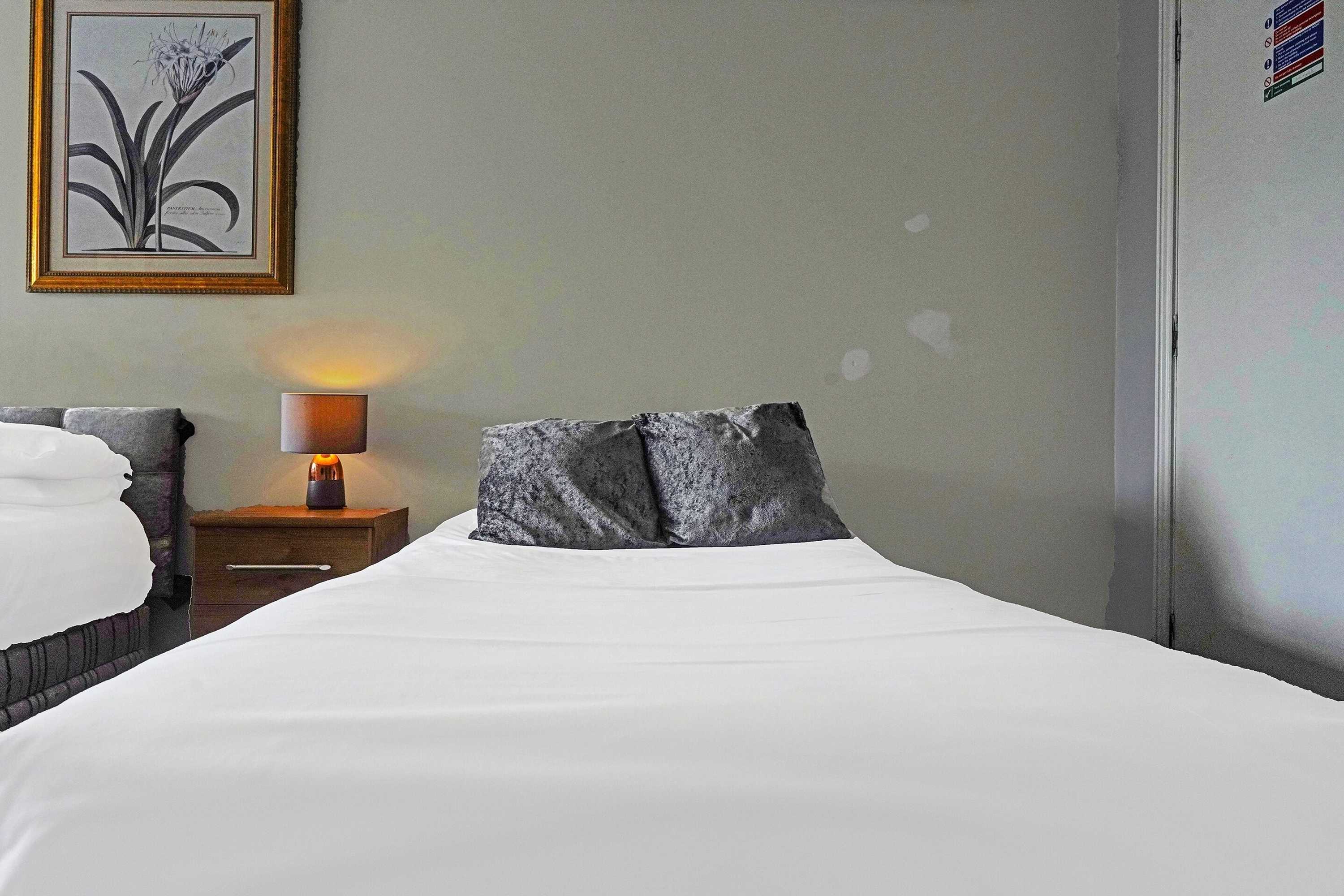 Gift card for Oyo The Billingford Horseshoes Gift card for Oyo The Billingford Horseshoes