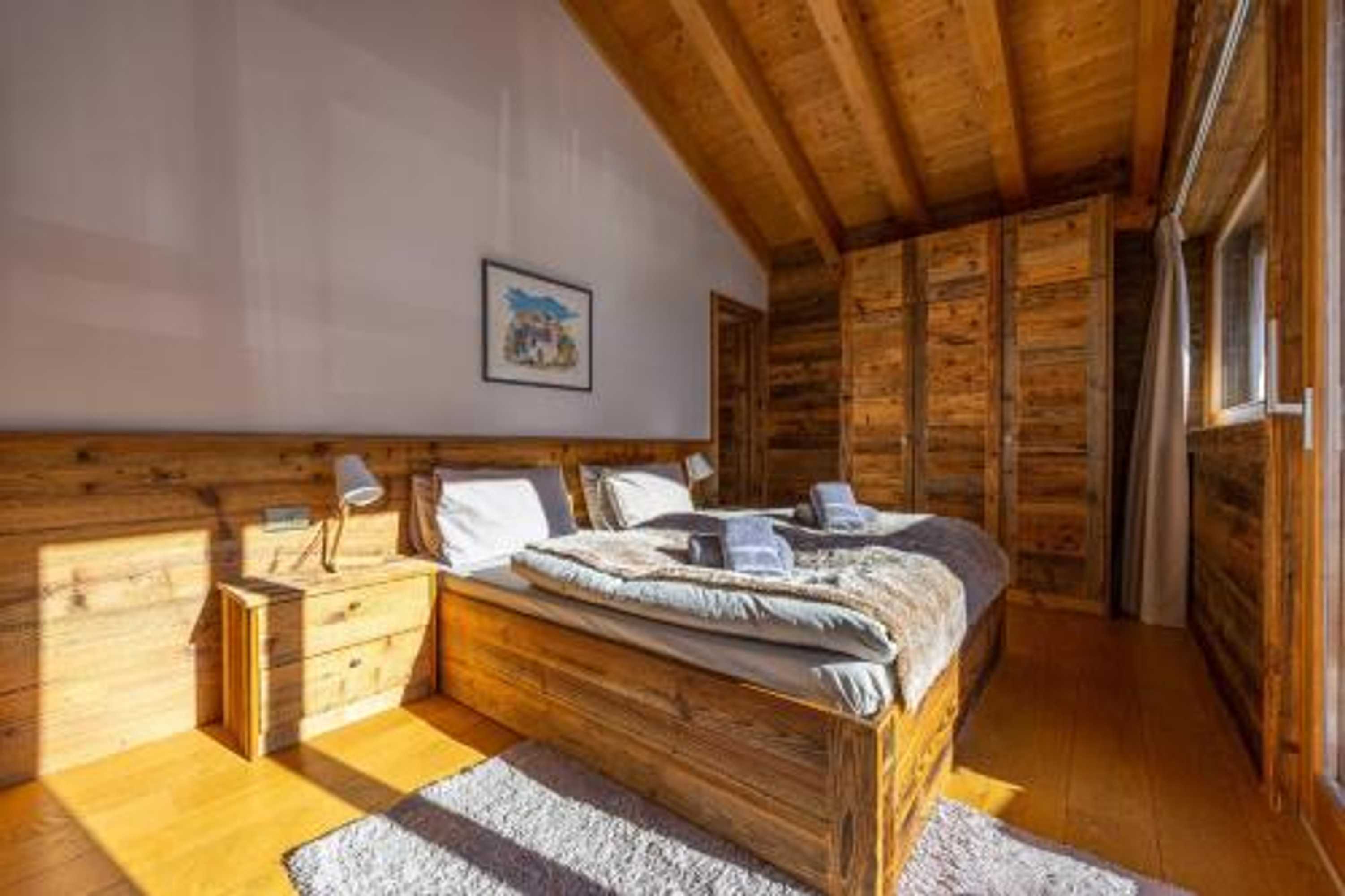 Gift card for Le Grimpeur, Mer de Glace Spa Access, 50m From Ski Lift Gift card for Le Grimpeur, Mer de Glace Spa Access, 50m From Ski Lift