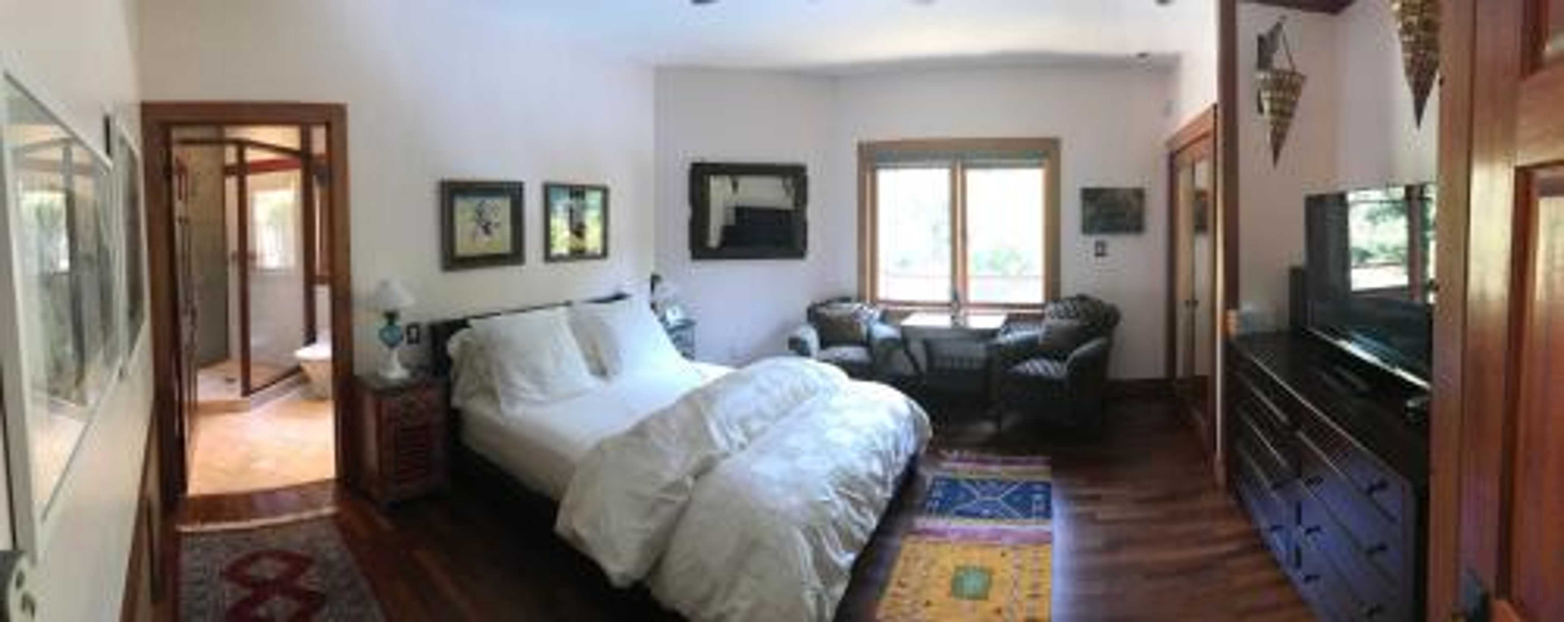 Gift card for East Hampton Art House Bed And Breakfast Gift card for East Hampton Art House Bed And Breakfast