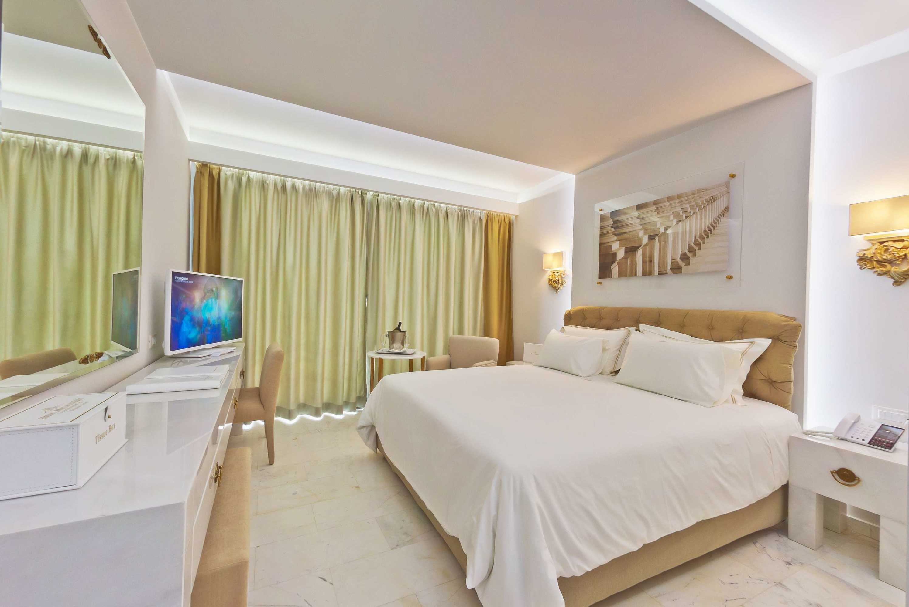 Gift card for Royal Marmin Bay Boutique & Art Hotel - Adults Only Gift card for Royal Marmin Bay Boutique & Art Hotel - Adults Only