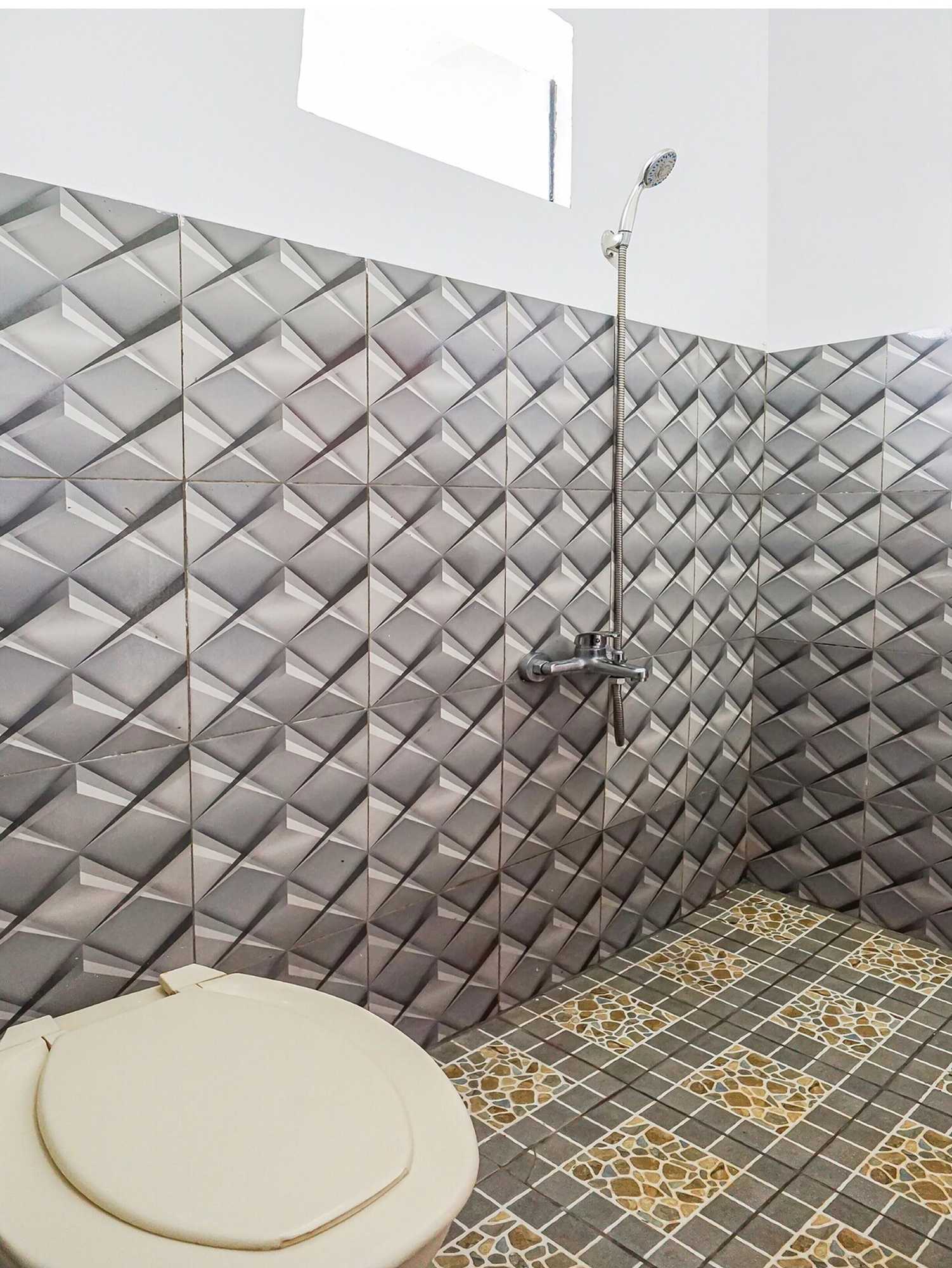 Gift card for Oyo Homes 90987 Desa Wisata Gabugan Syariah