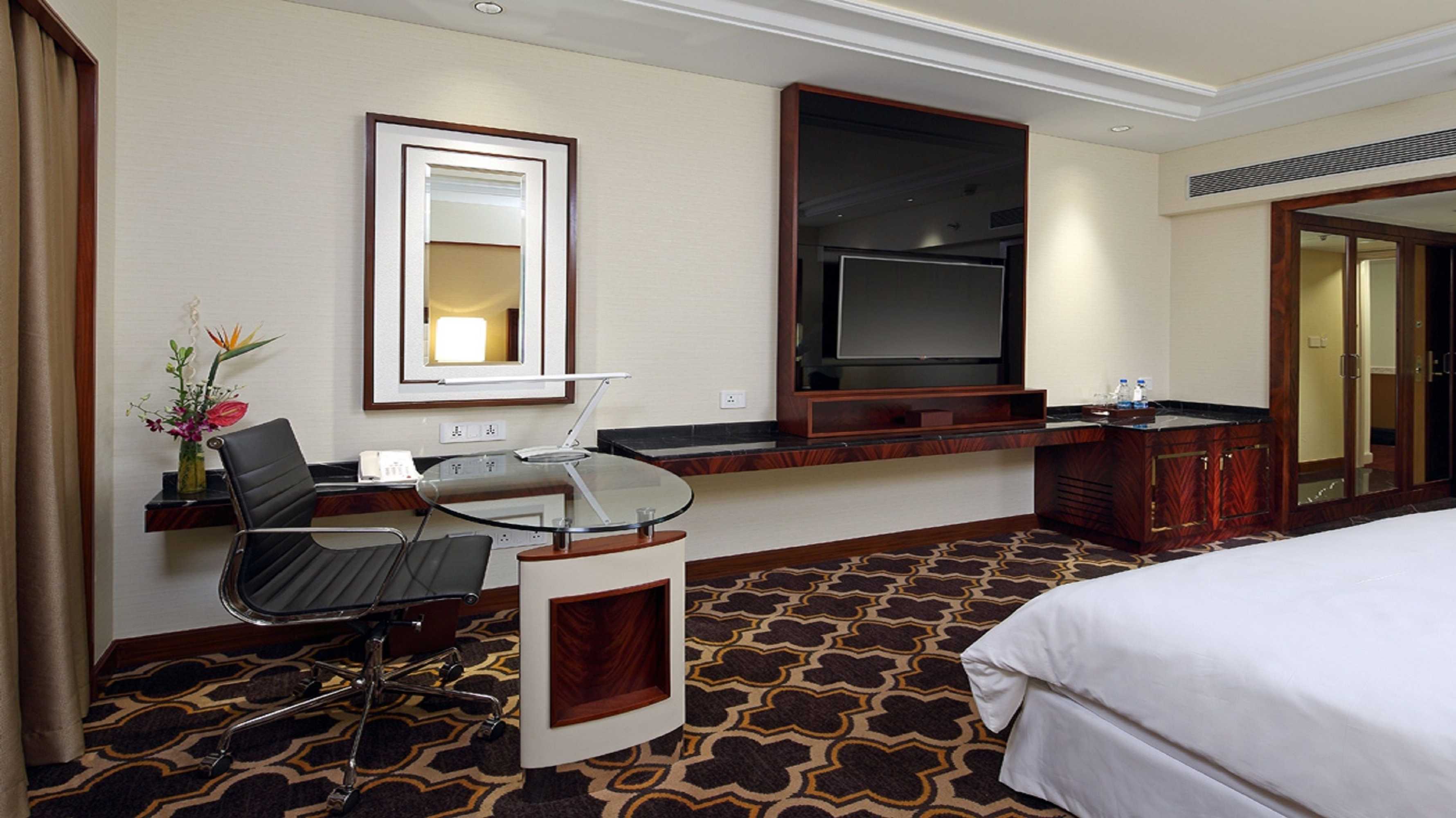 Gift card for Sheraton Grand Pune Bund Garden Hotel Gift card for Sheraton Grand Pune Bund Garden Hotel
