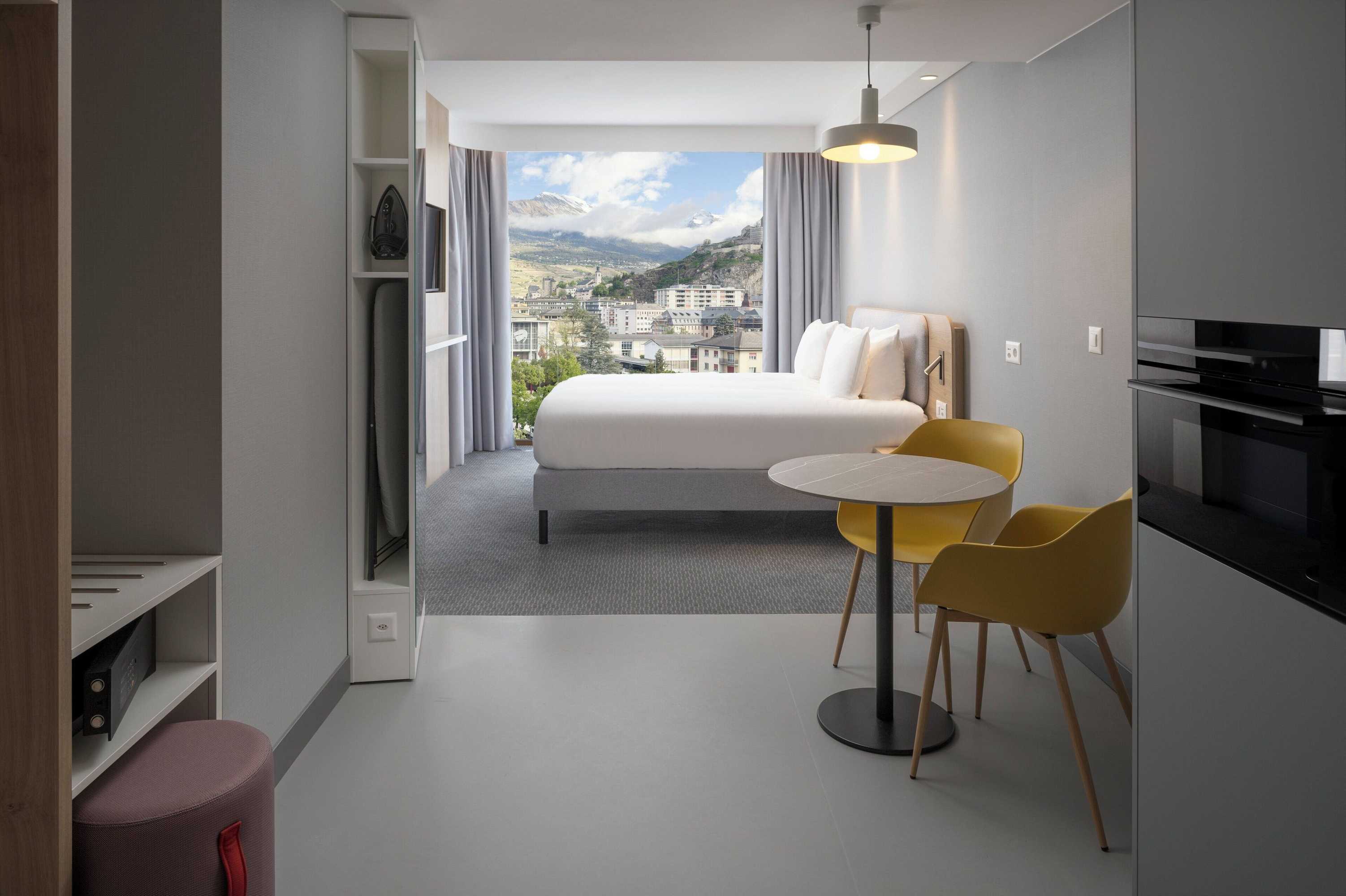 Gift card for Holiday Inn Express & Suites Sion by Ihg Gift card for Holiday Inn Express & Suites Sion by Ihg