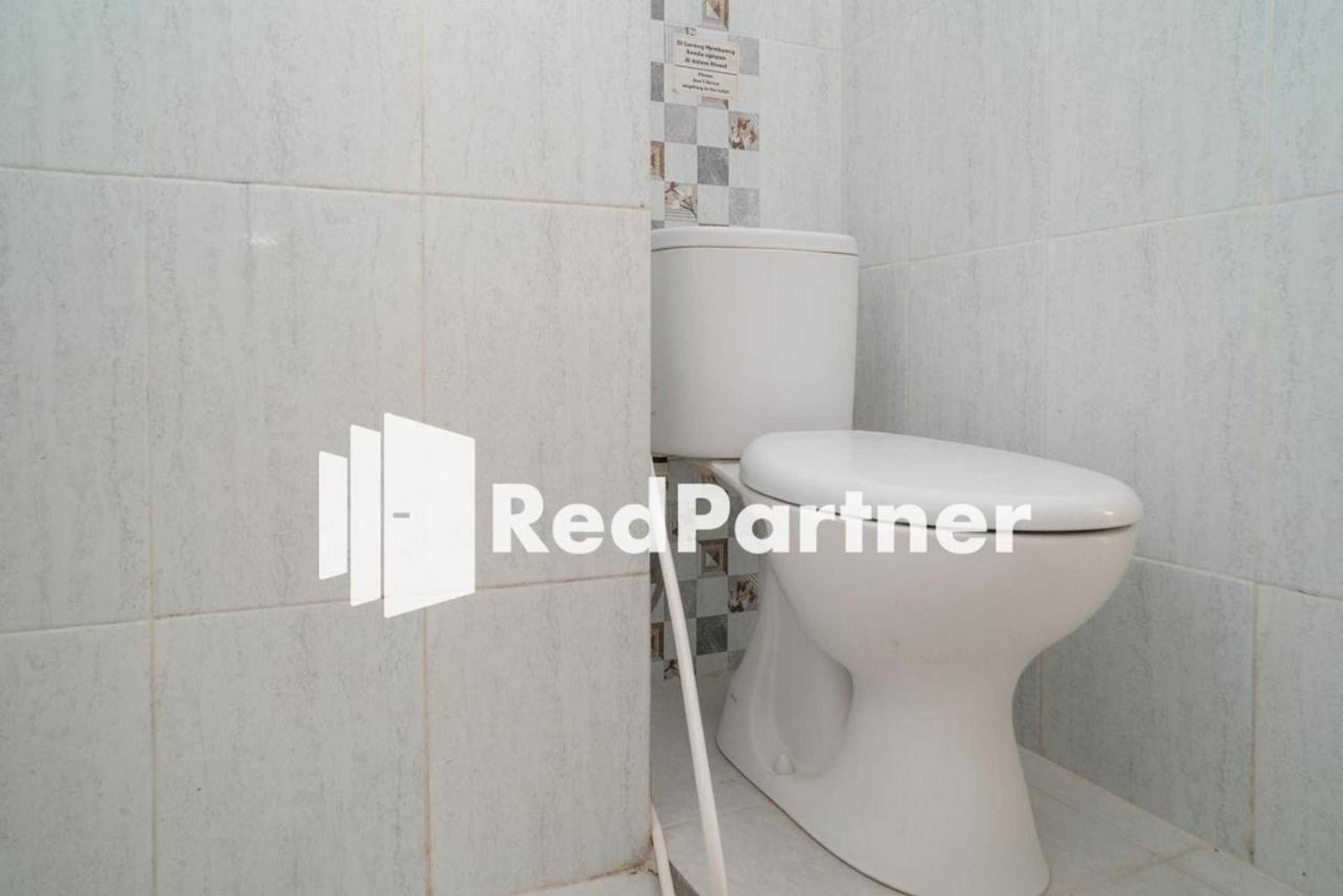 Gift card for House Acasia Syariah Near Universitas Aisyiah Yogyakarta Mitra Reddoorz