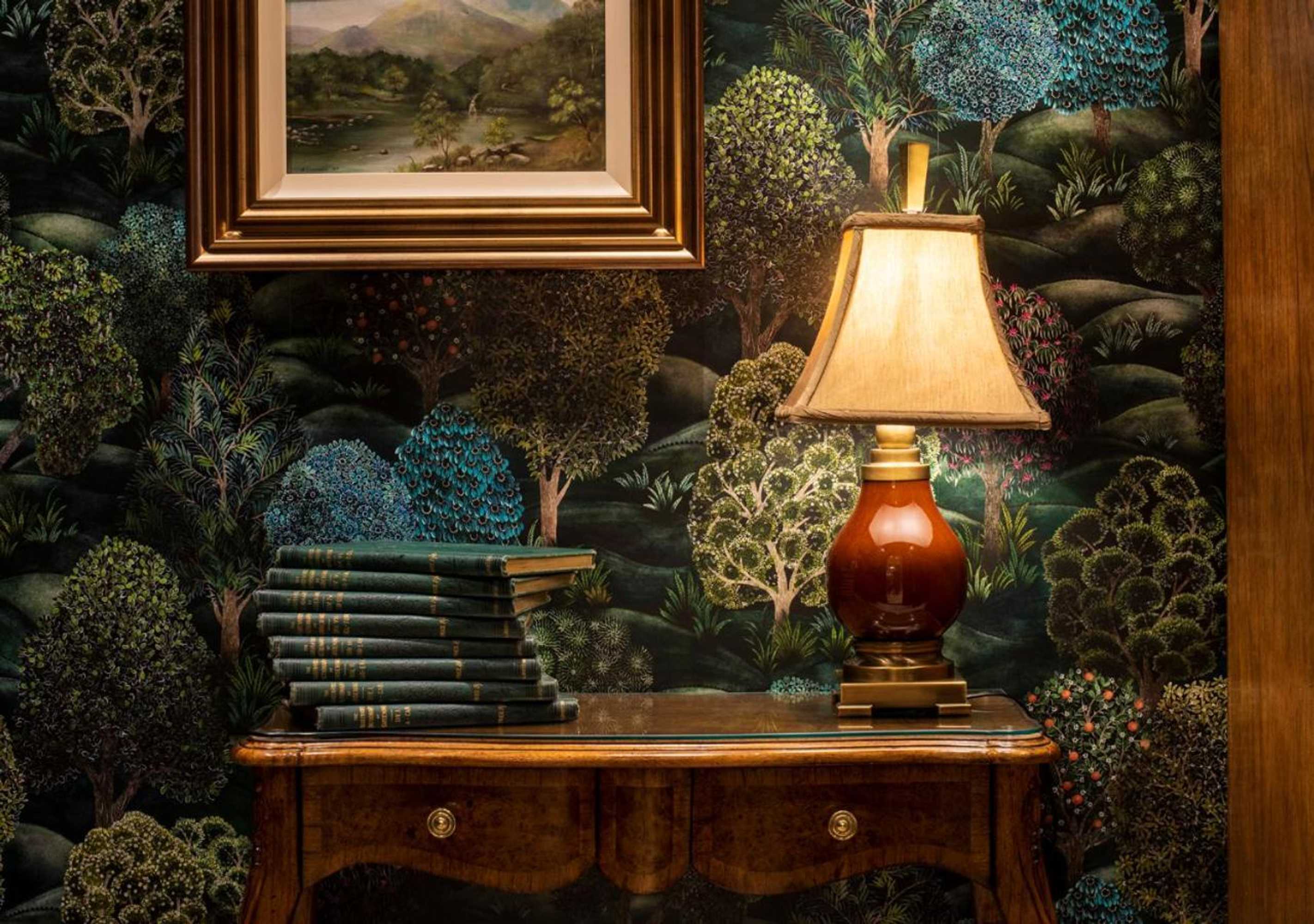 Gift card for Hever Castle Luxury Bed And Breakfast Gift card for Hever Castle Luxury Bed And Breakfast